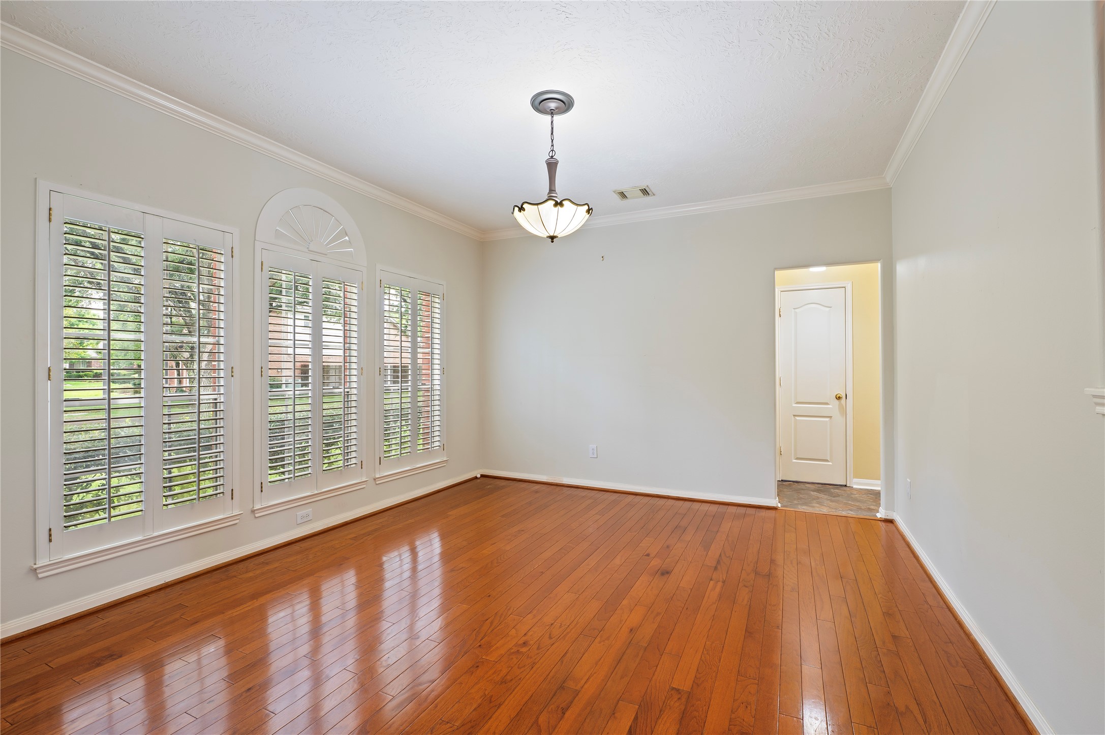 3124 Sand Shadow Drive Property Photo 6
