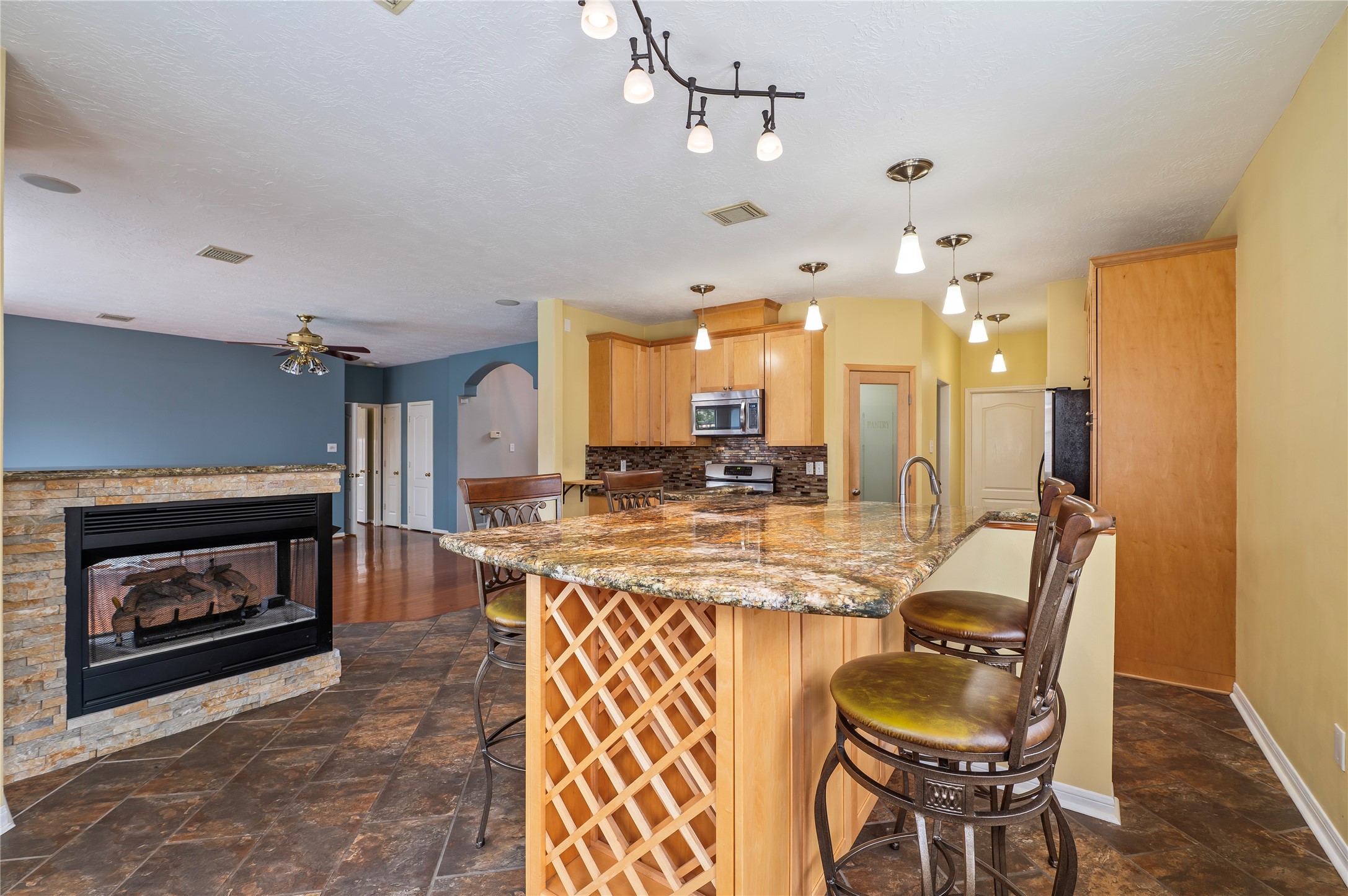 3124 Sand Shadow Drive Property Photo 12