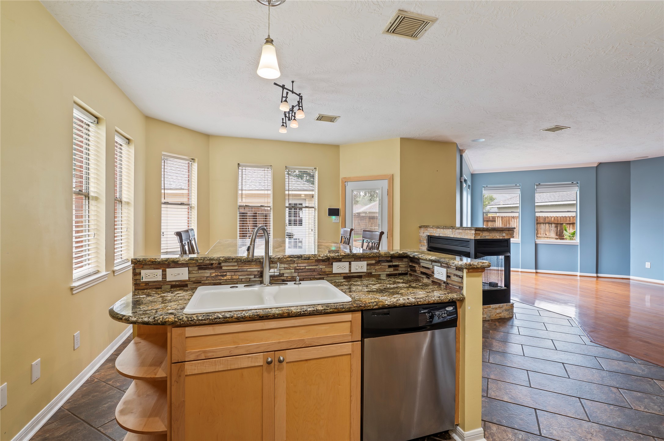 3124 Sand Shadow Drive Property Photo 14
