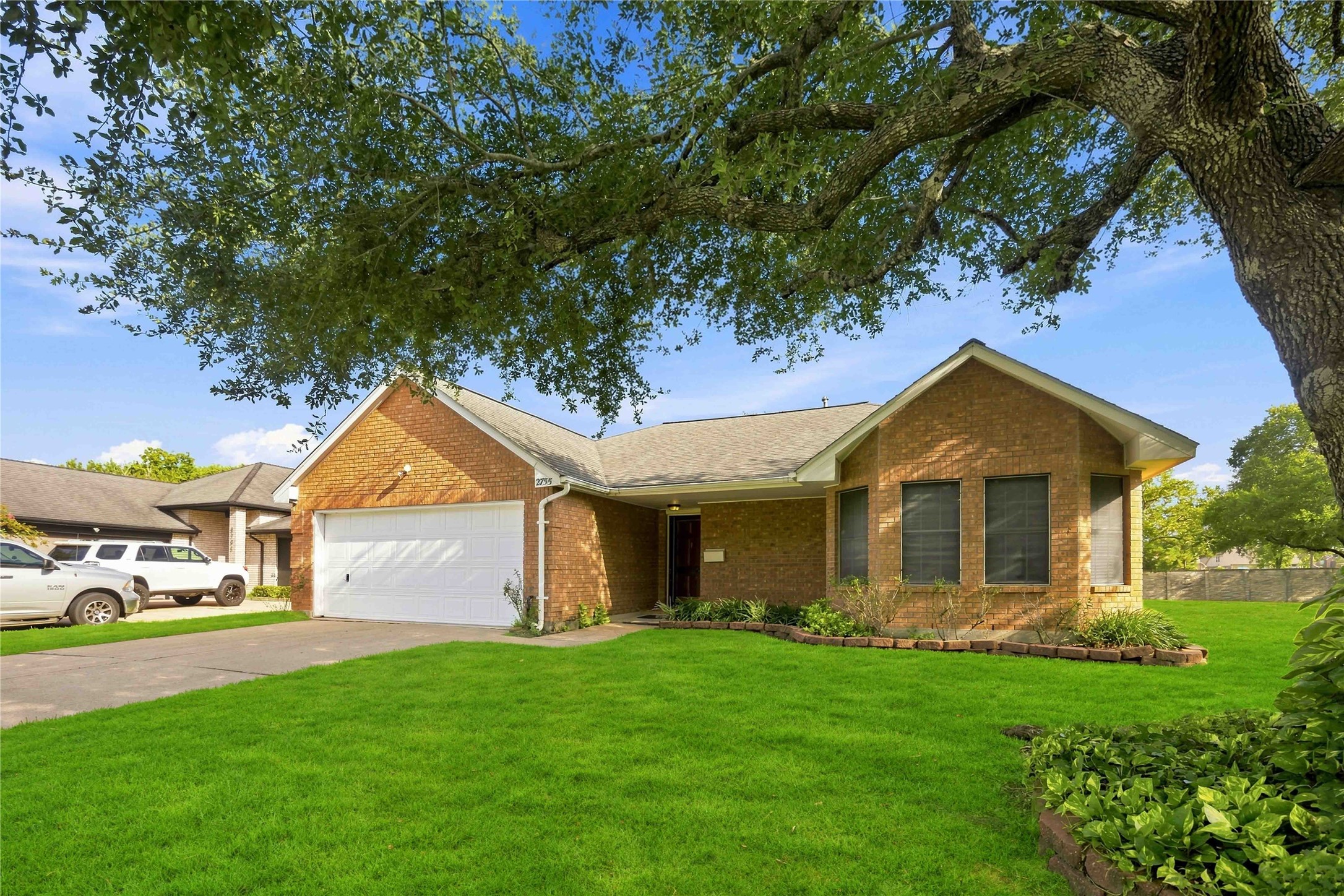 2755 N Larkspur Circle Property Photo 1