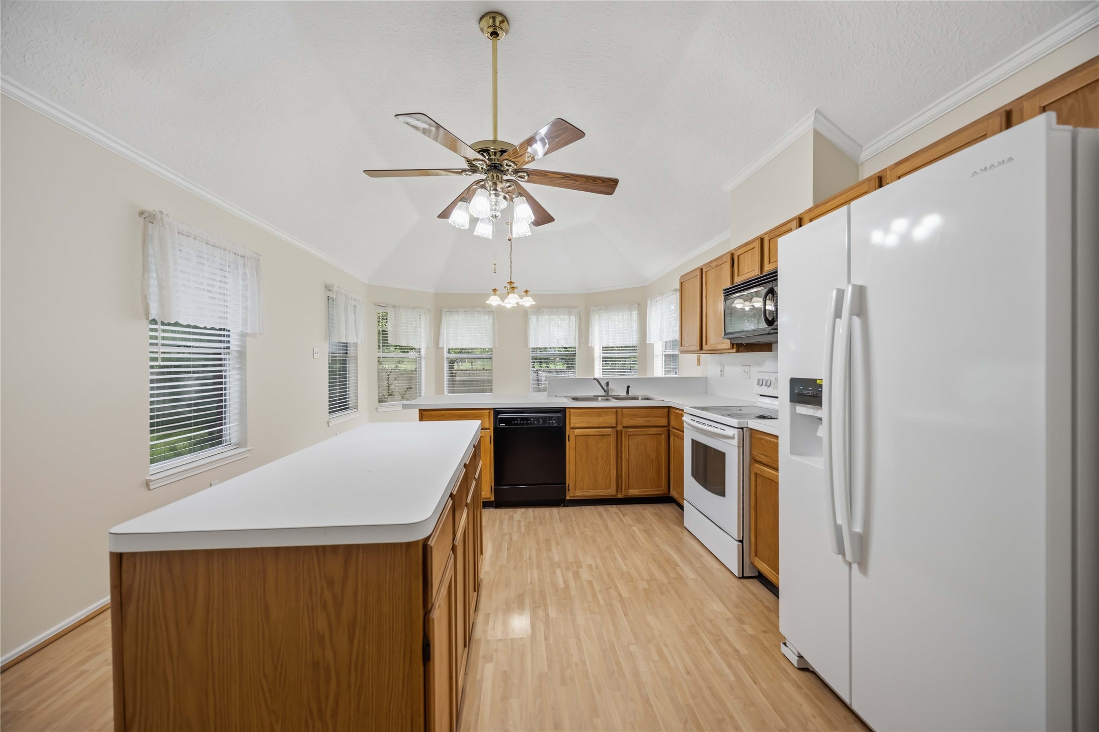 2755 N Larkspur Circle Property Photo 3