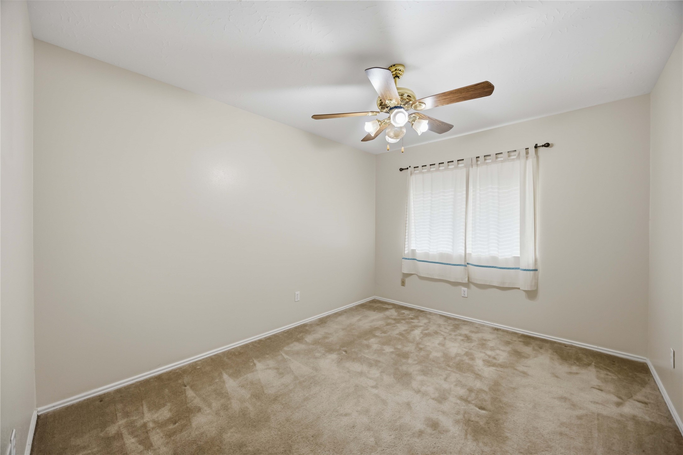 2755 N Larkspur Circle Property Photo 14