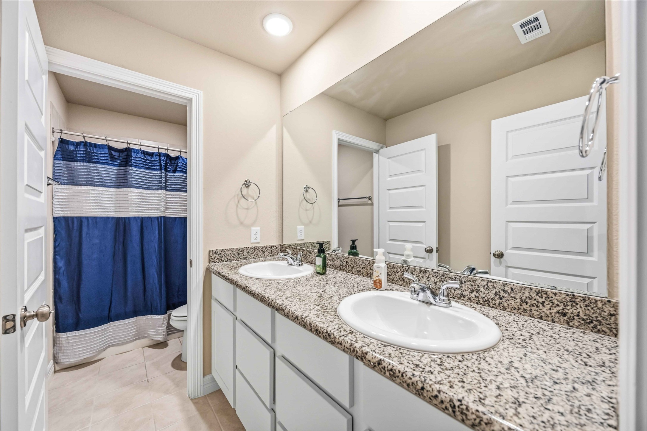 2841 Terrace Grove Drive Property Photo 23
