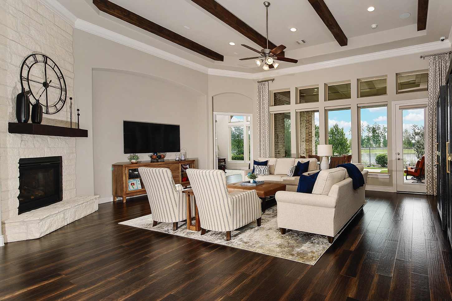 15310 Viviente Drive Property Photo 17