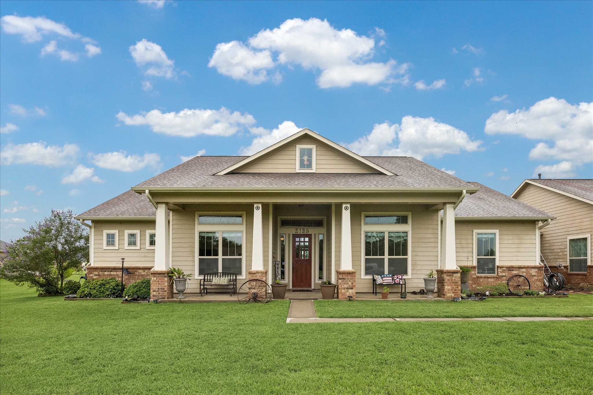 2135 Blue Jay Way