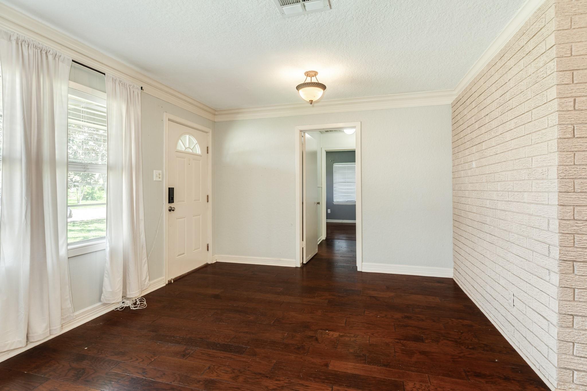 120 Palm Lane, Lake Jackson Tx 77566 Property Photo 10