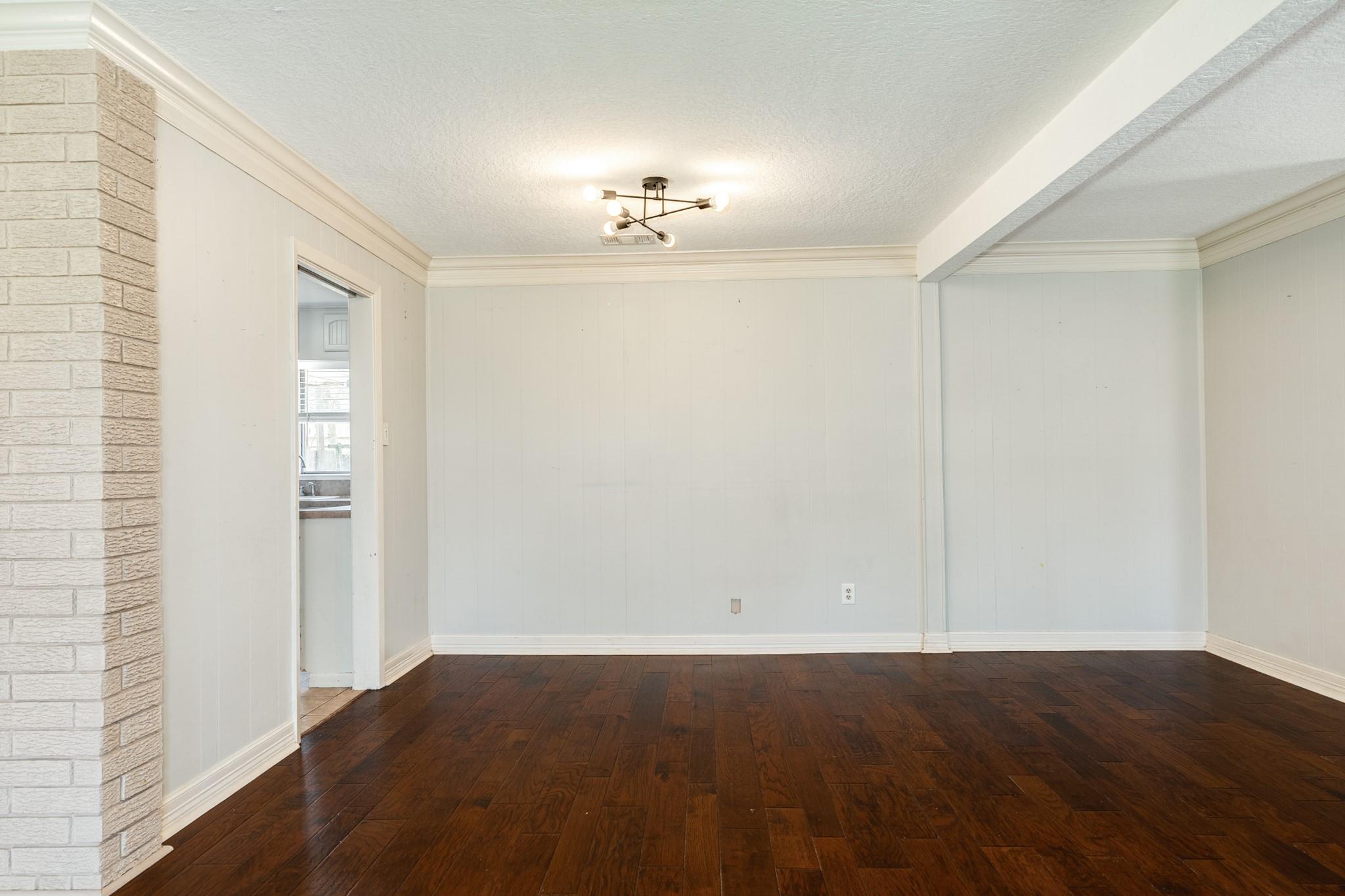 120 Palm Lane, Lake Jackson Tx 77566 Property Photo 11