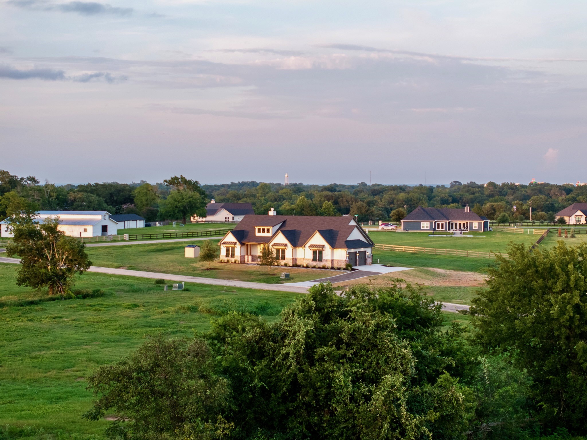 1176 Bluebonnet Ridge Property Photo 1
