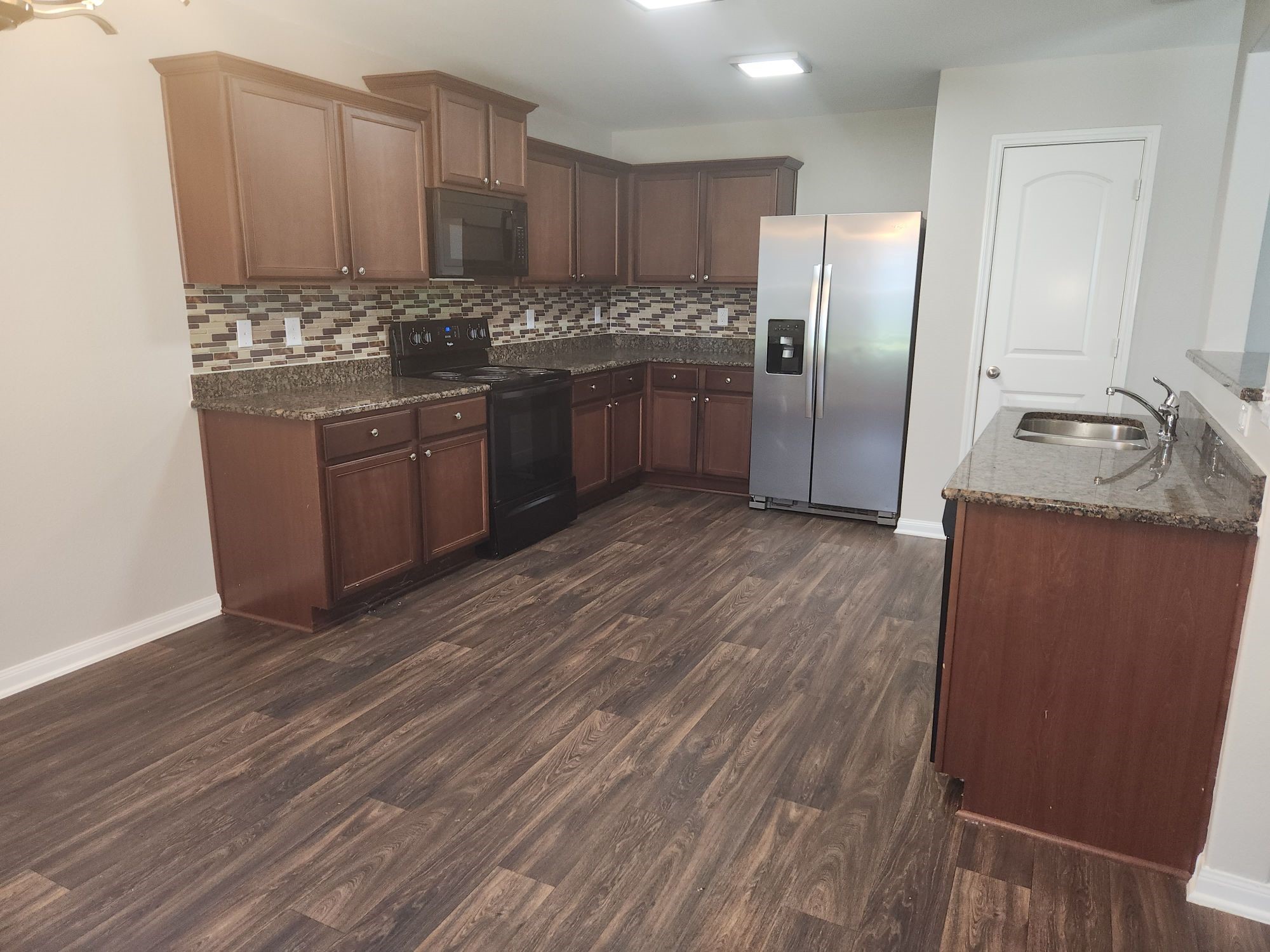 2218 Regatta Lane Property Photo 4