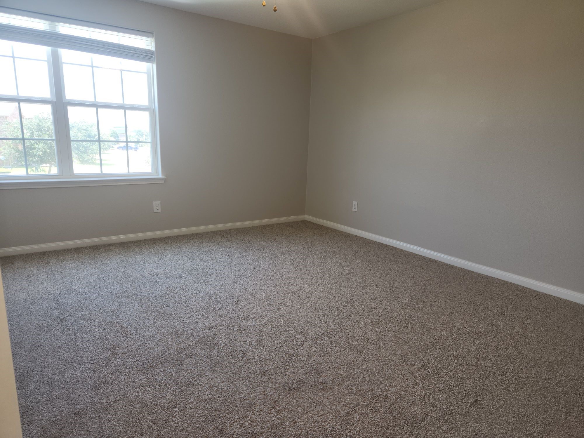 2218 Regatta Lane Property Photo 8