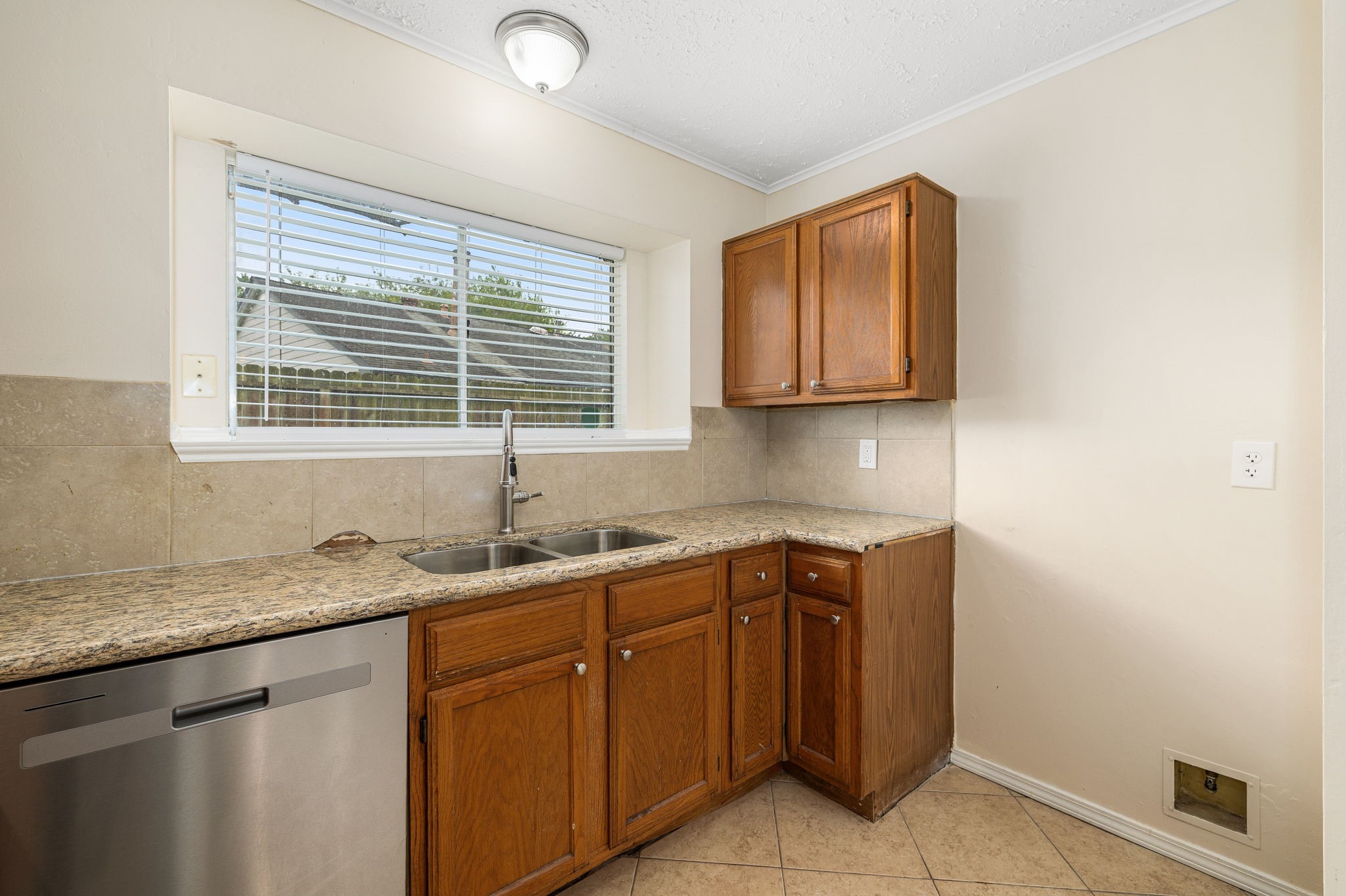 2631 Count Eric Drive Property Photo 16