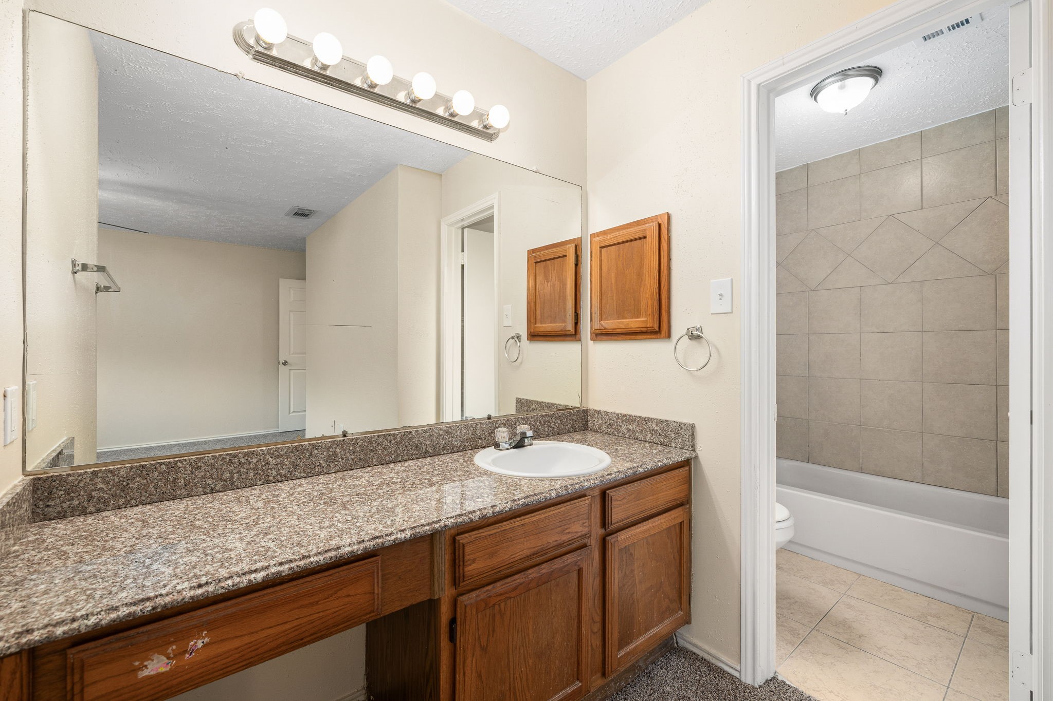 2631 Count Eric Drive Property Photo 24