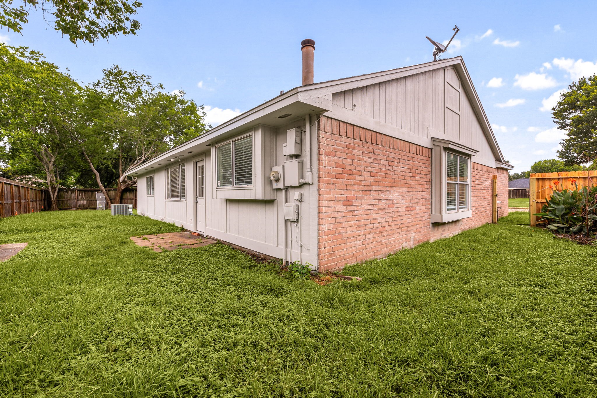 2631 Count Eric Drive Property Photo 31