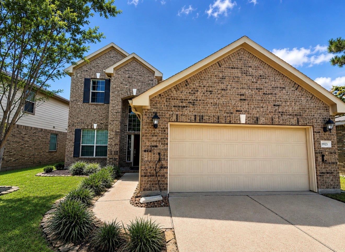 1923 Pontius Drive, Katy TX 77493 Property Photo 1