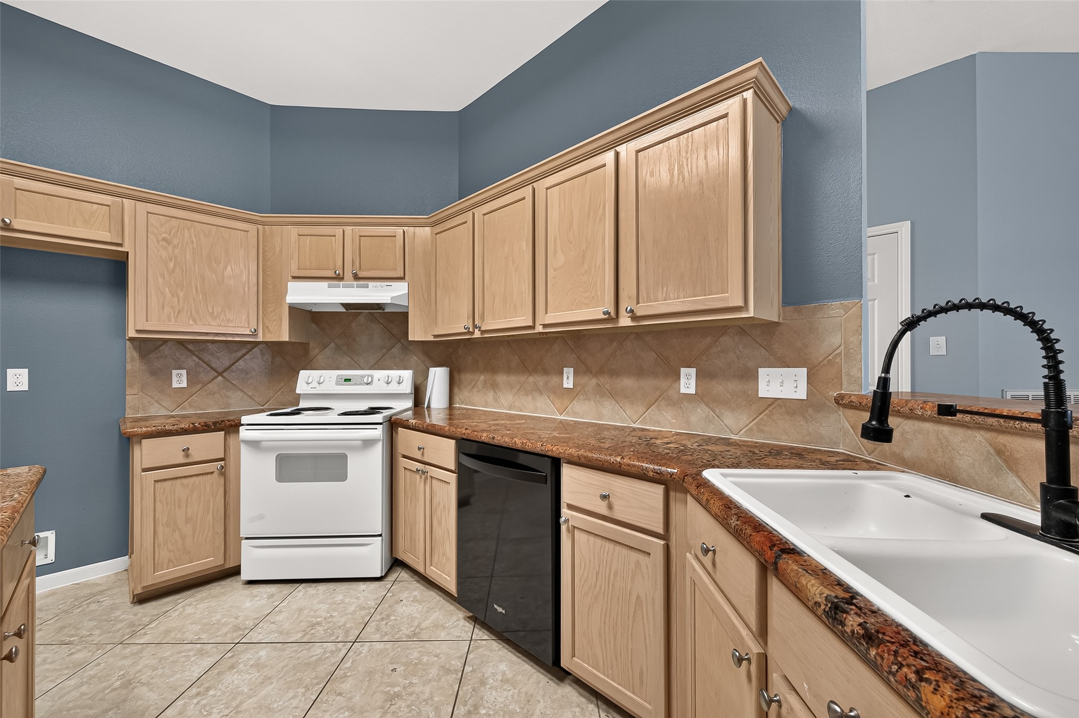 12007 Viola Court Property Photo 19