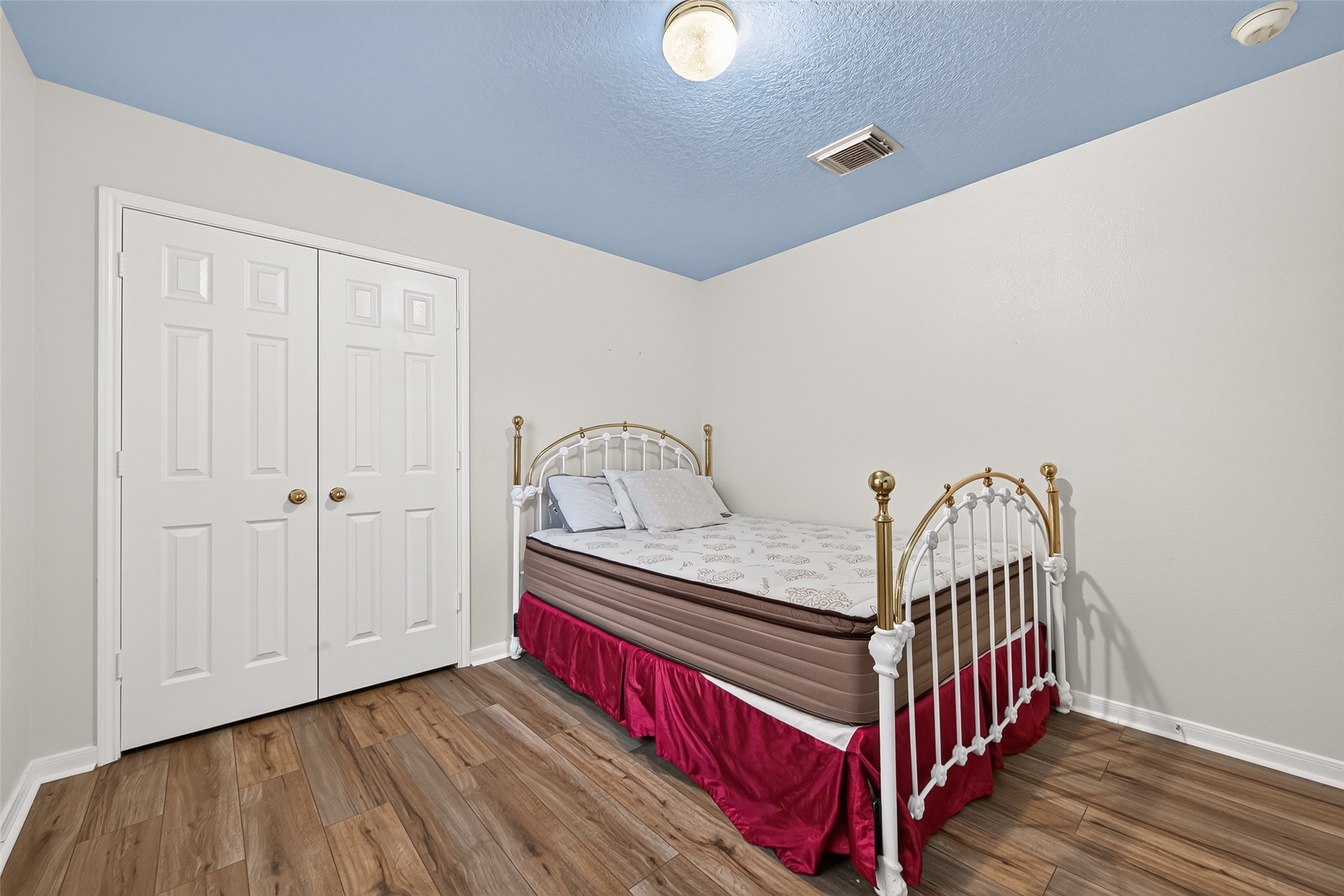 12007 Viola Court Property Photo 25
