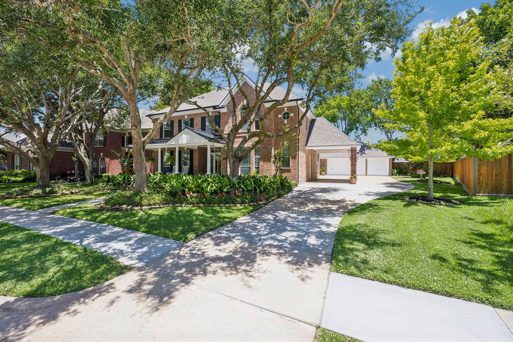 7535 Guinevere Drive Property Photo 19