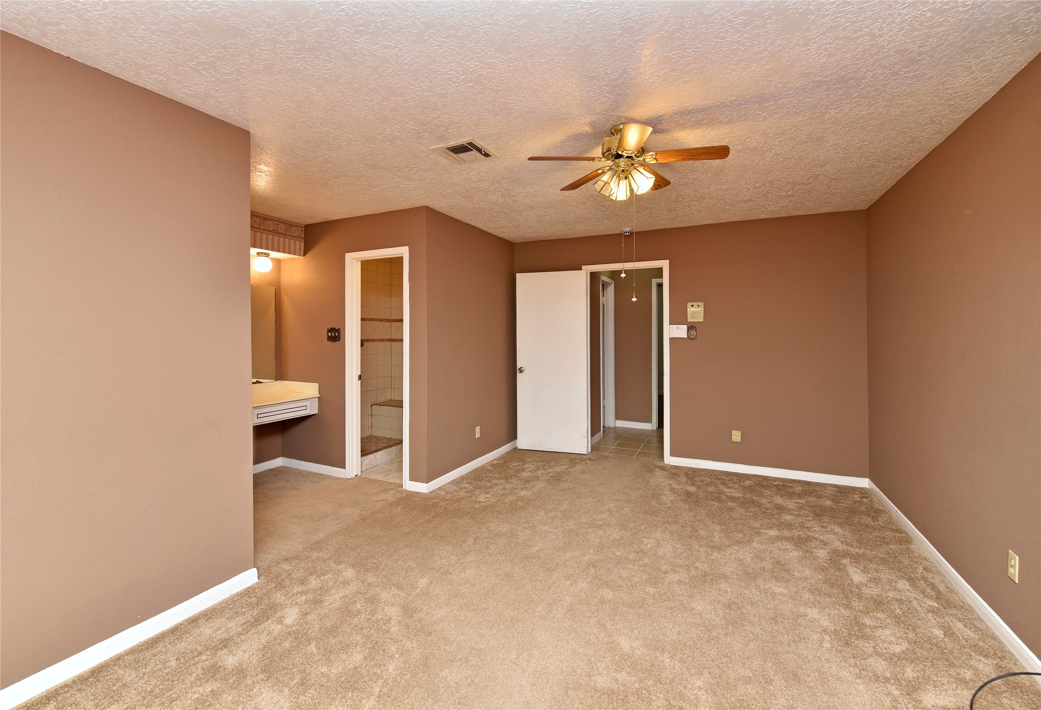 10214 Trade Winds Drive Property Photo 22