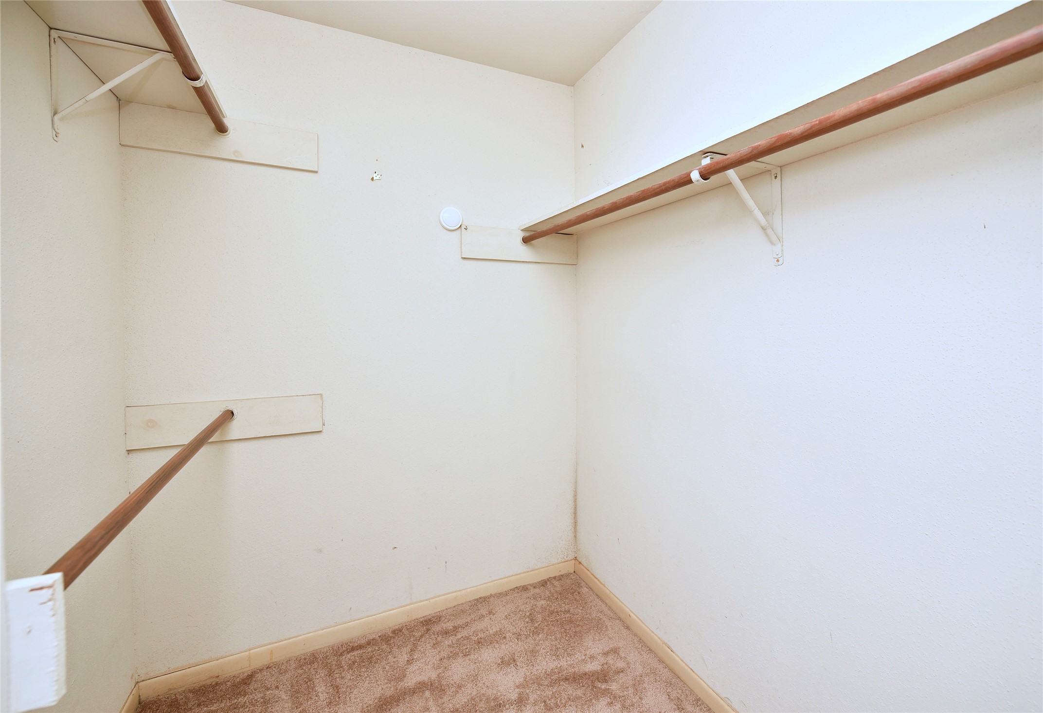 10214 Trade Winds Drive Property Photo 25