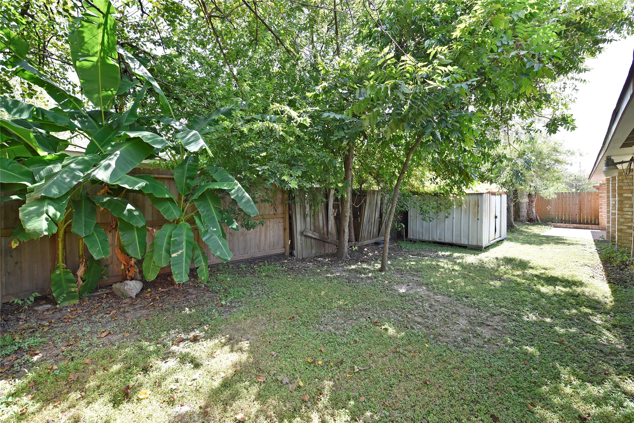 10214 Trade Winds Drive Property Photo 33