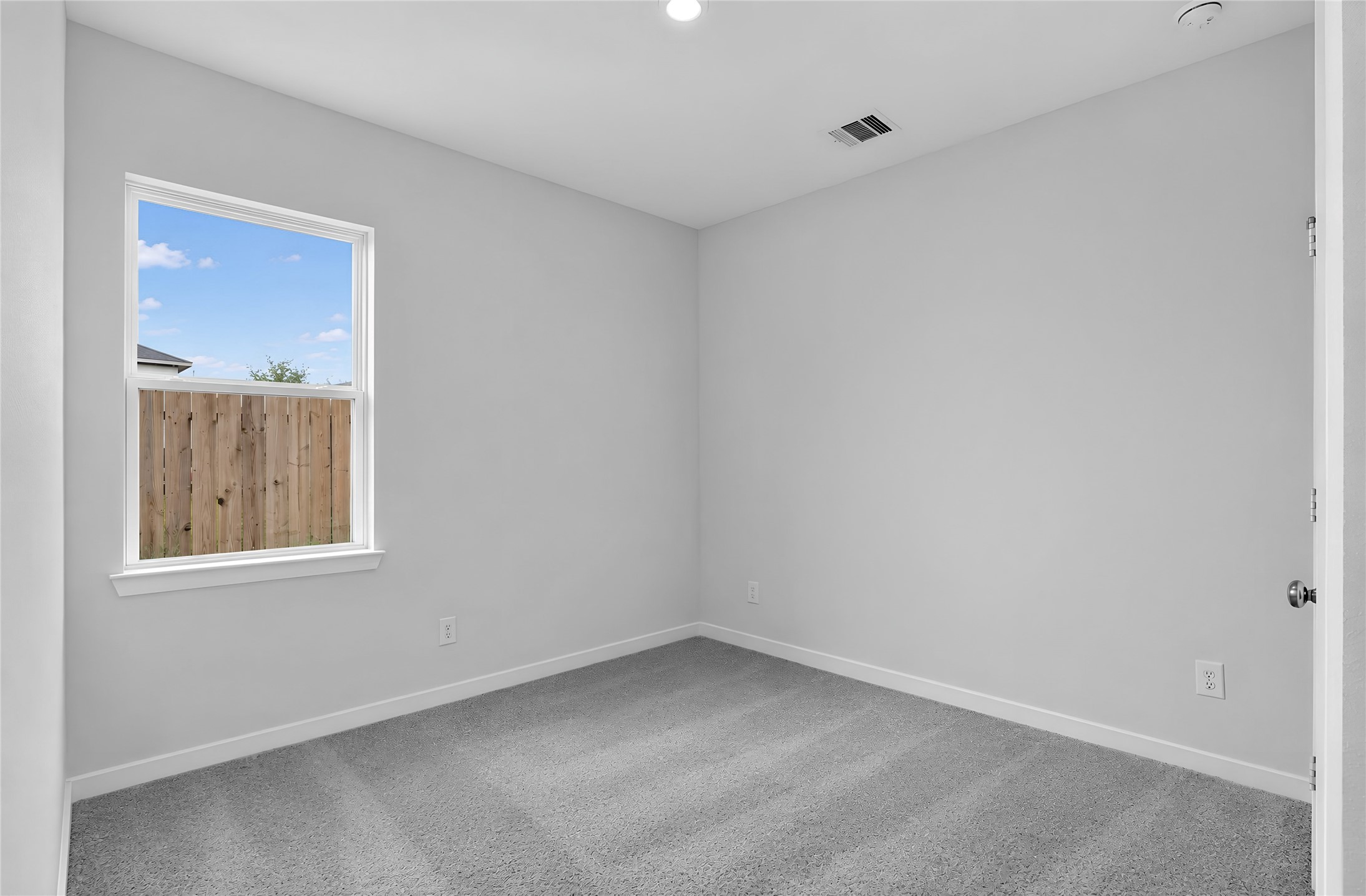 17411 Chestnut Chase Street Property Photo 10