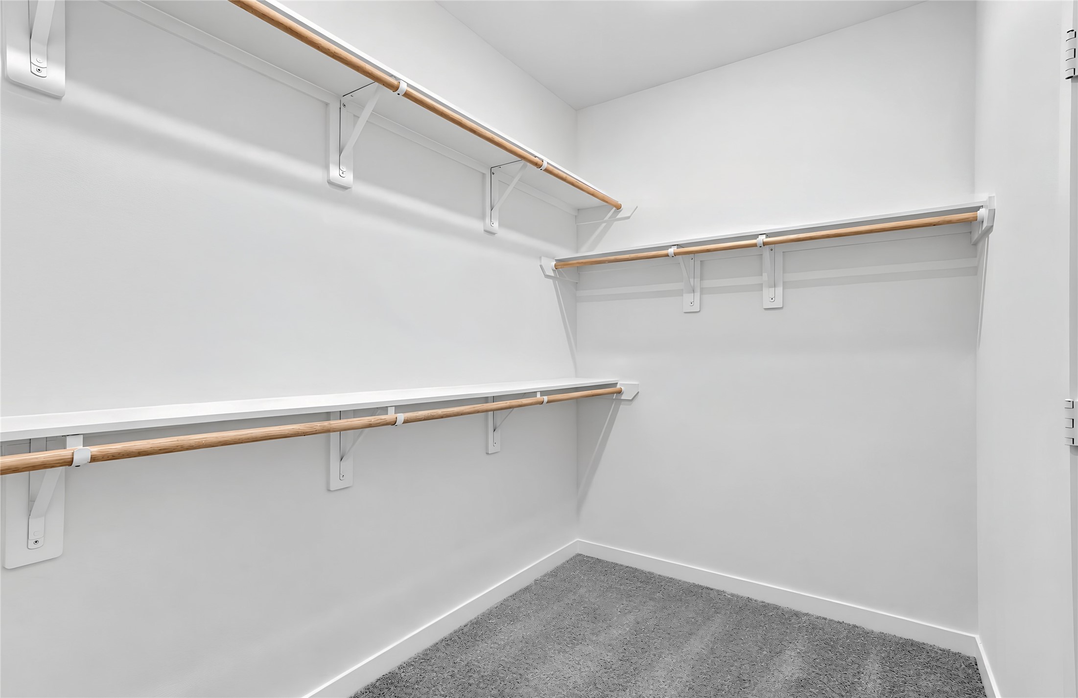 17411 Chestnut Chase Street Property Photo 13