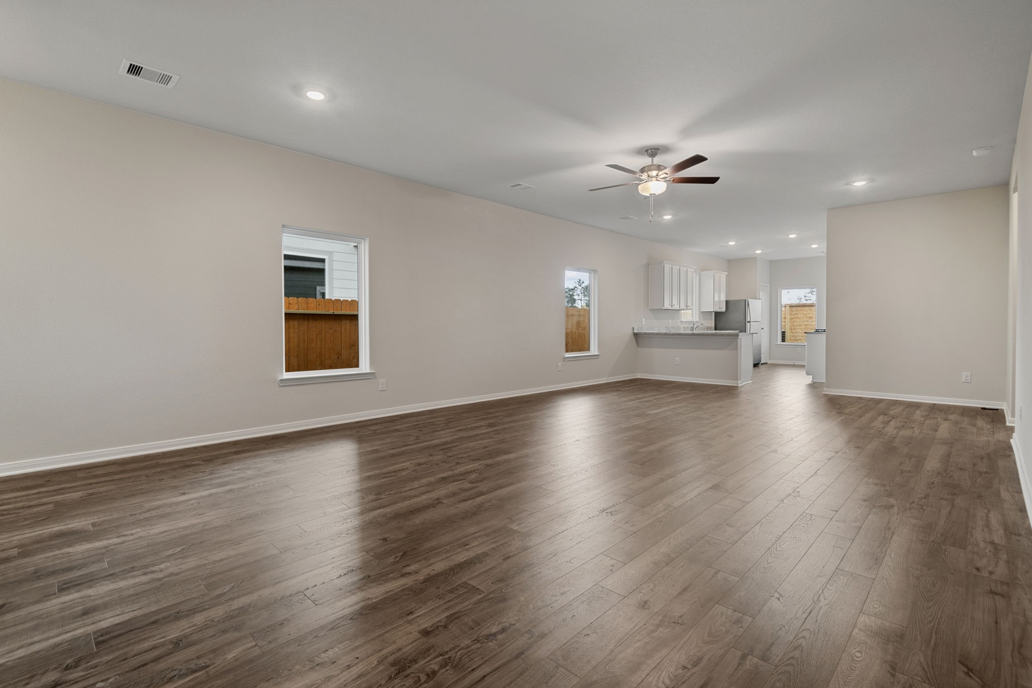 16471 Honeysuckle Hill Drive Property Photo 10