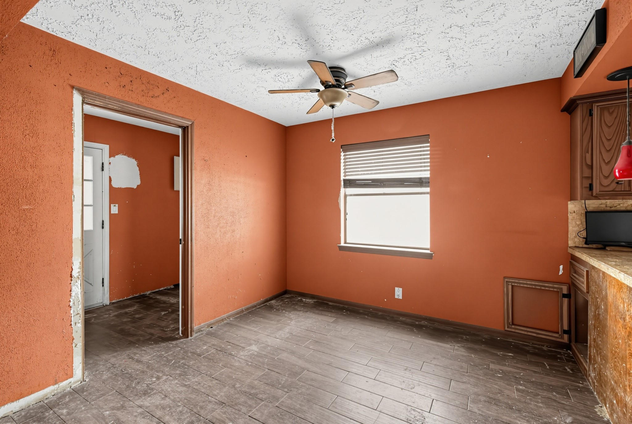 15502 Chichester Lane Property Photo 11