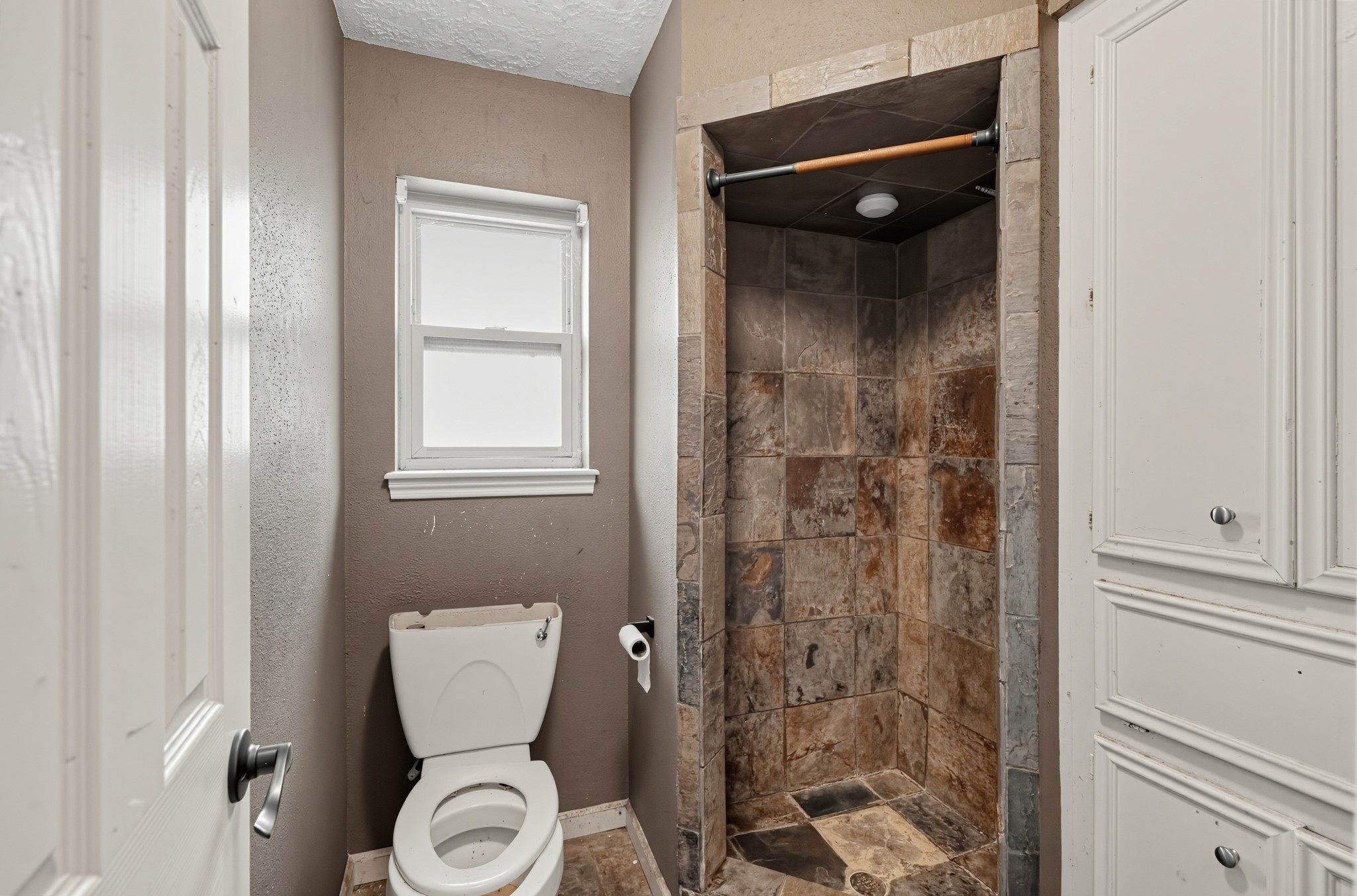 15502 Chichester Lane Property Photo 16
