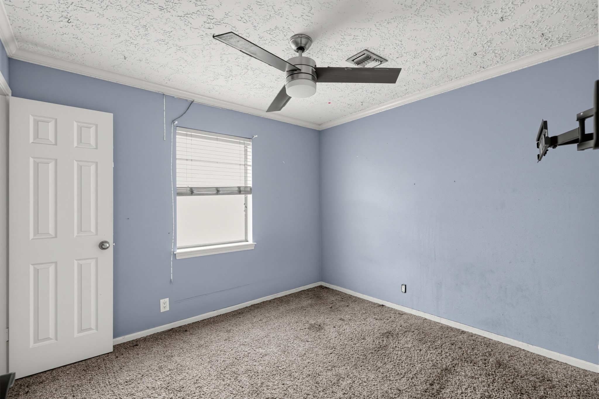 15502 Chichester Lane Property Photo 18