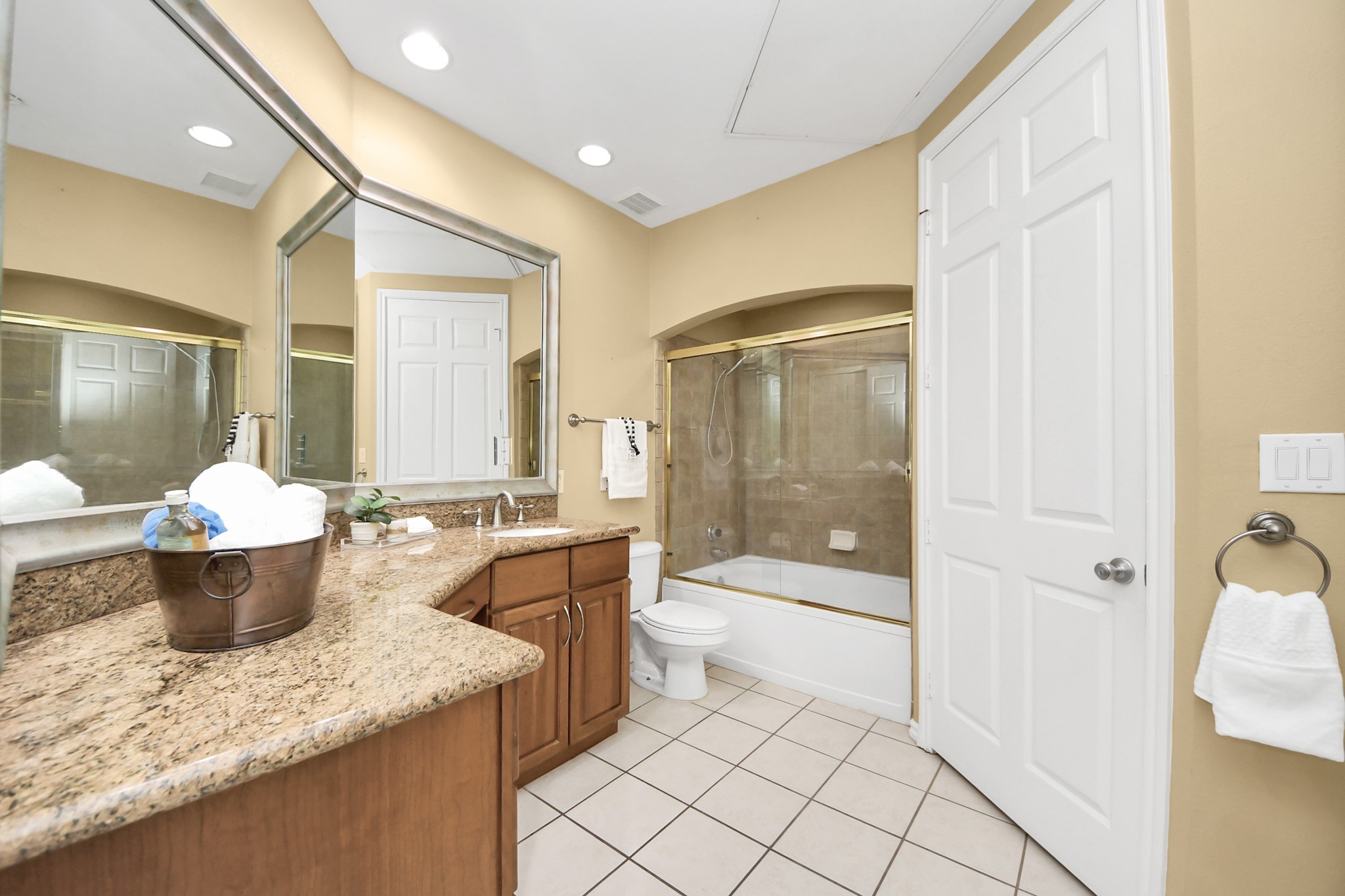 2400 Mccue Road 118 Property Photo 23