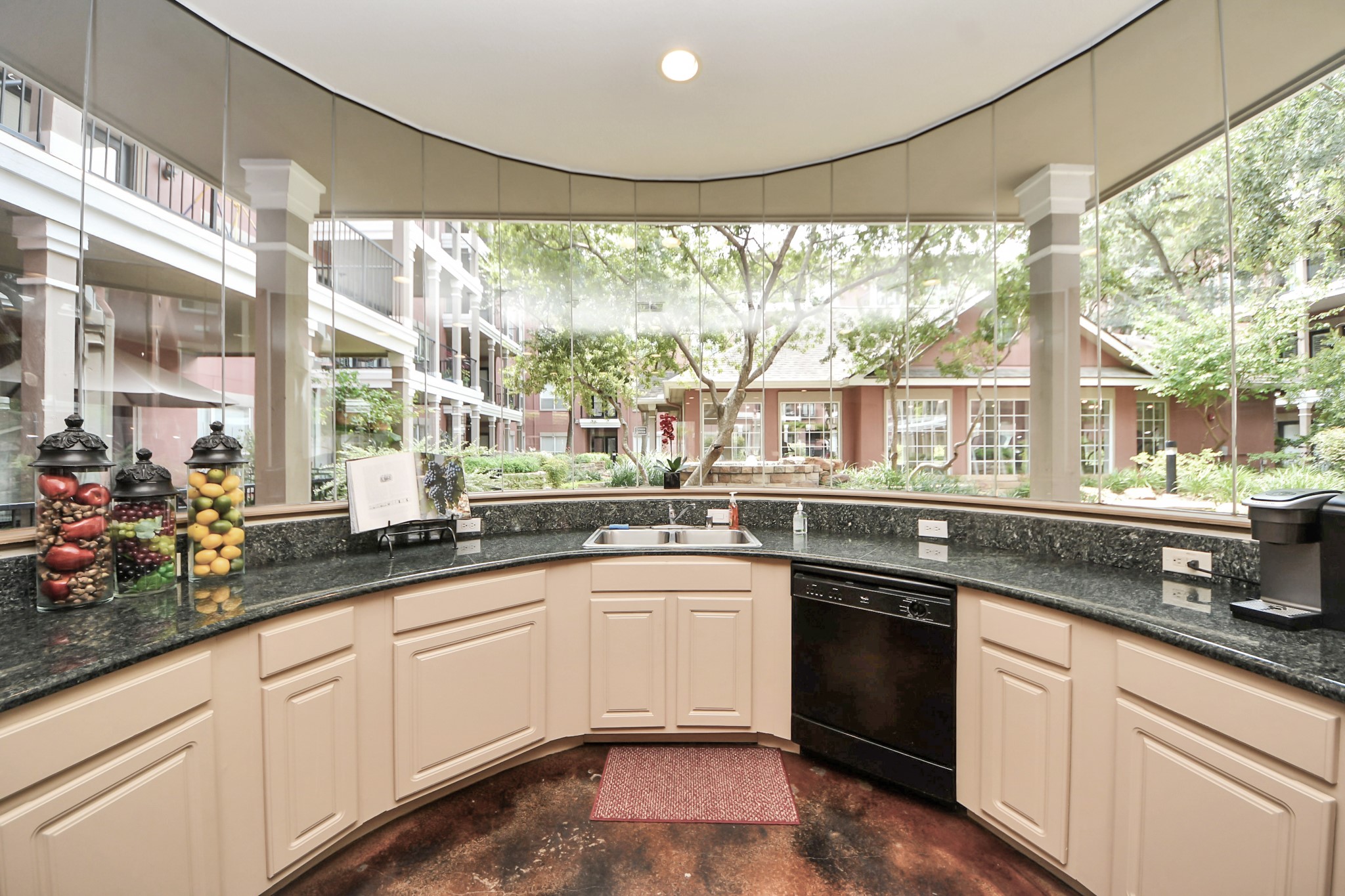 2400 Mccue Road 118 Property Photo 40