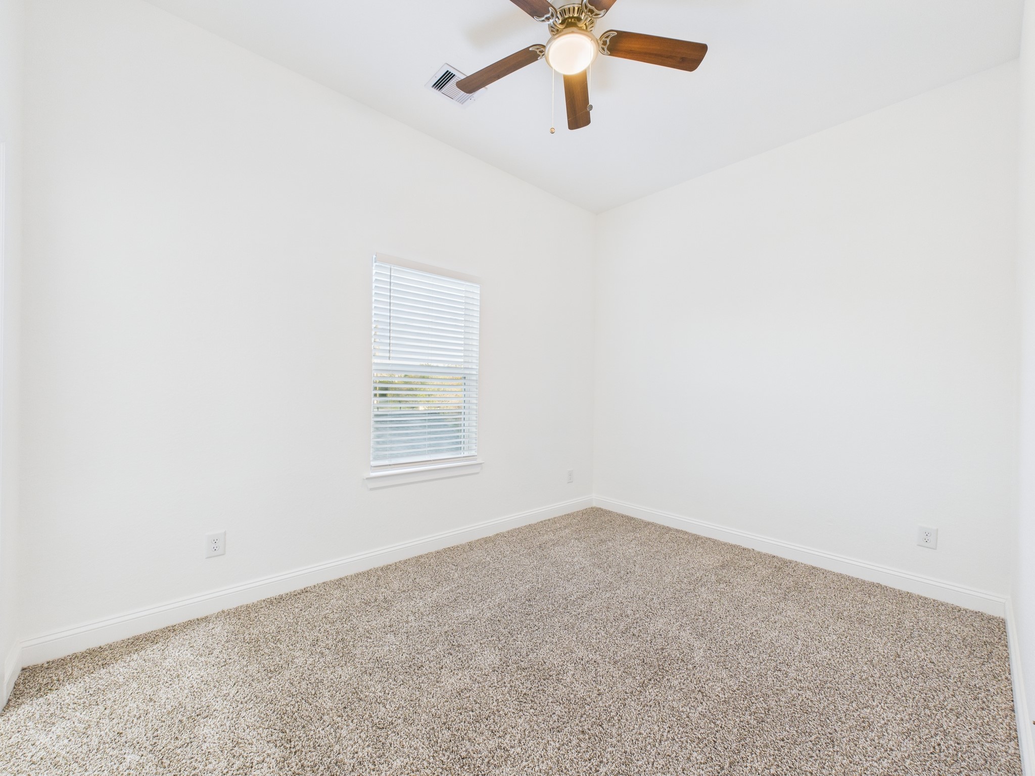 4619 Stassen Street B Property Photo 19