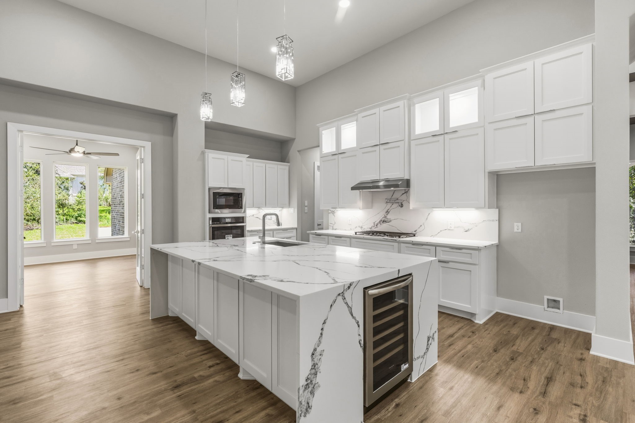 12956 Shady Woods Court Property Photo 10