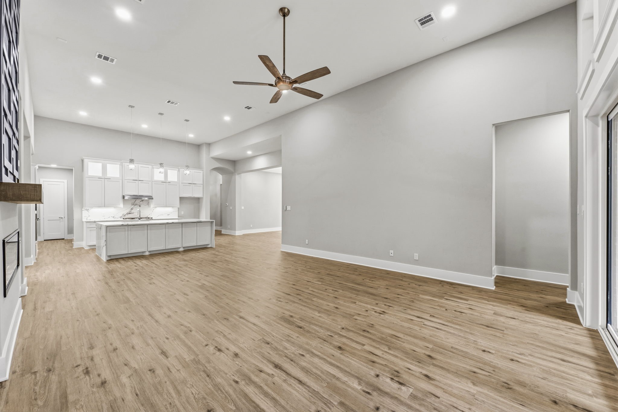 12956 Shady Woods Court Property Photo 18
