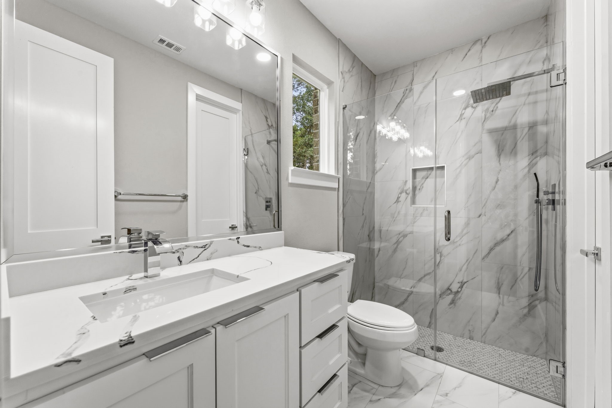 12956 Shady Woods Court Property Photo 46