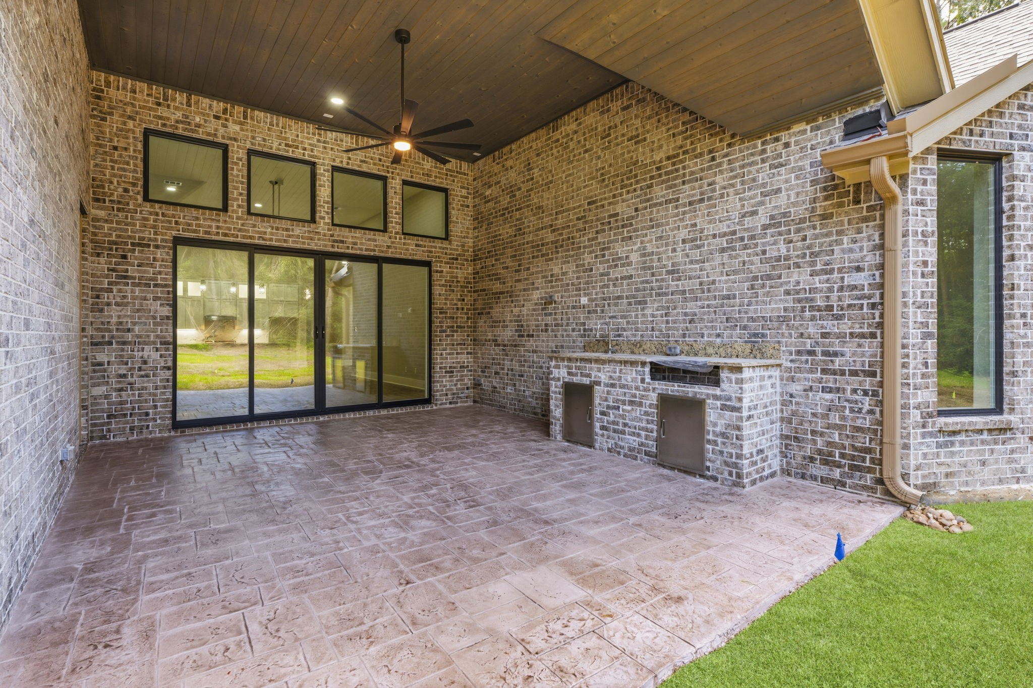 12956 Shady Woods Court Property Photo 47