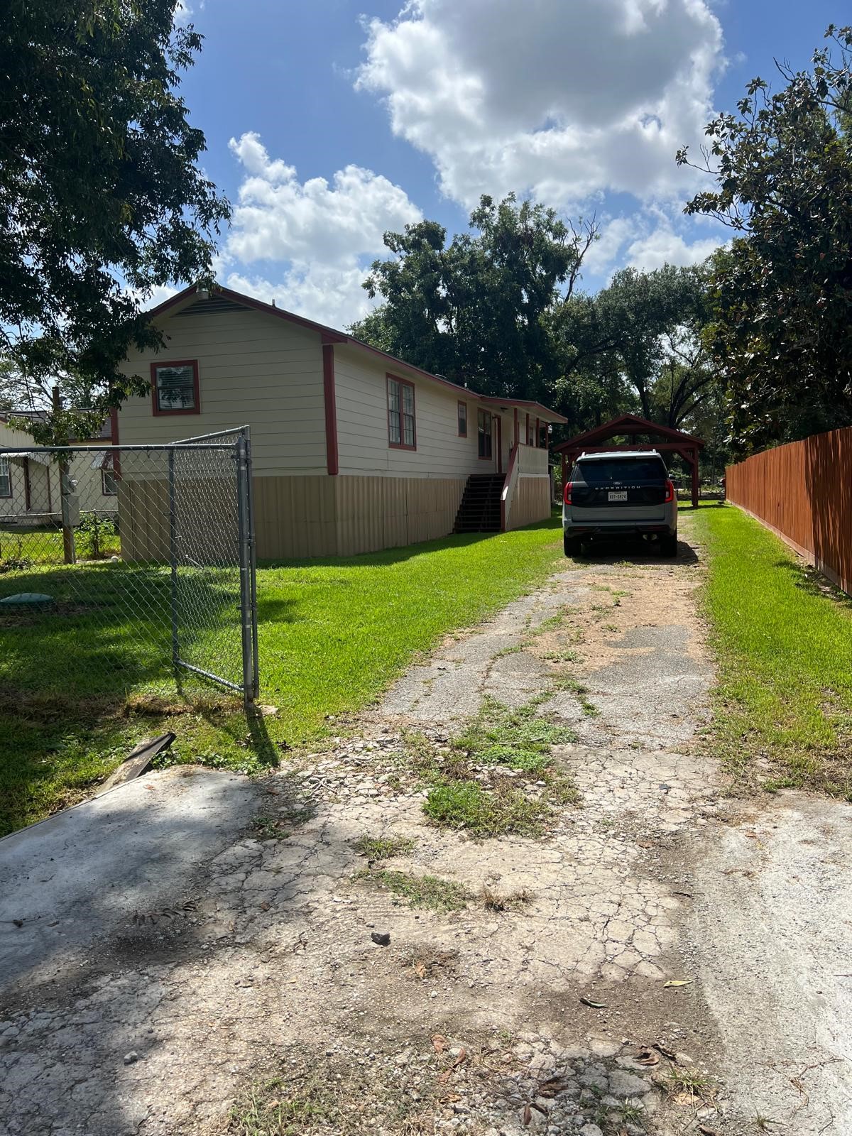 5726 Etheline Drive Property Photo 1