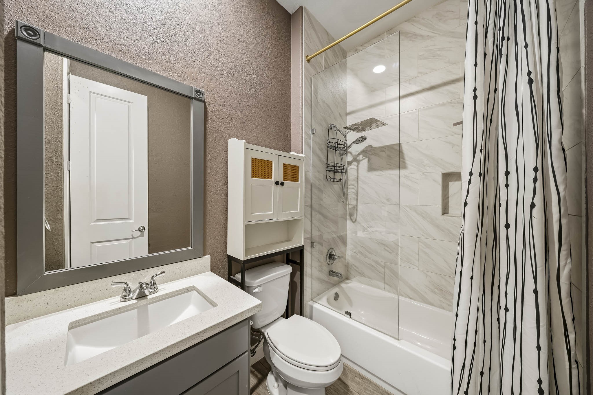 5434 Camaguey Street Property Photo 8