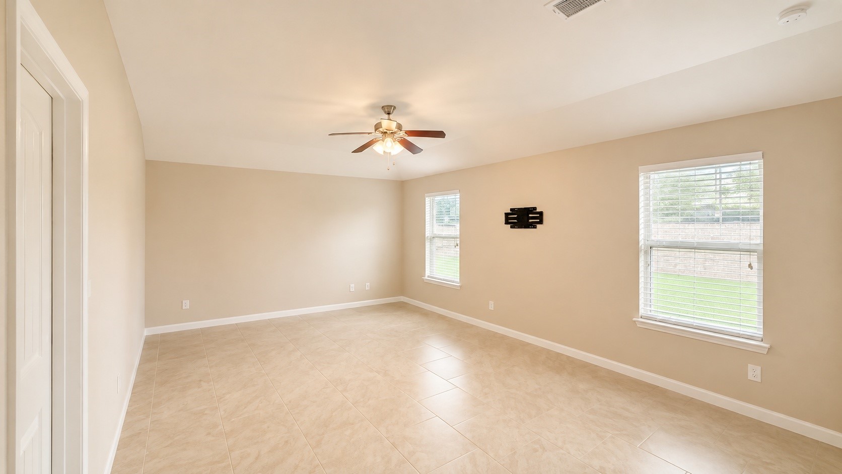3403 Mcdonough Way Property Photo 10