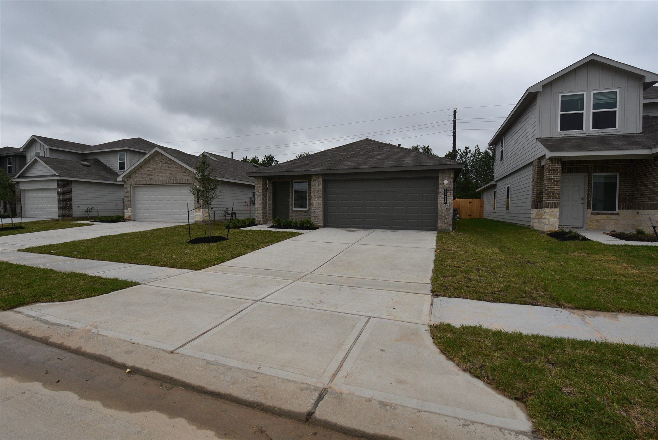 12218 Deep Stream Ln Property Photo 8