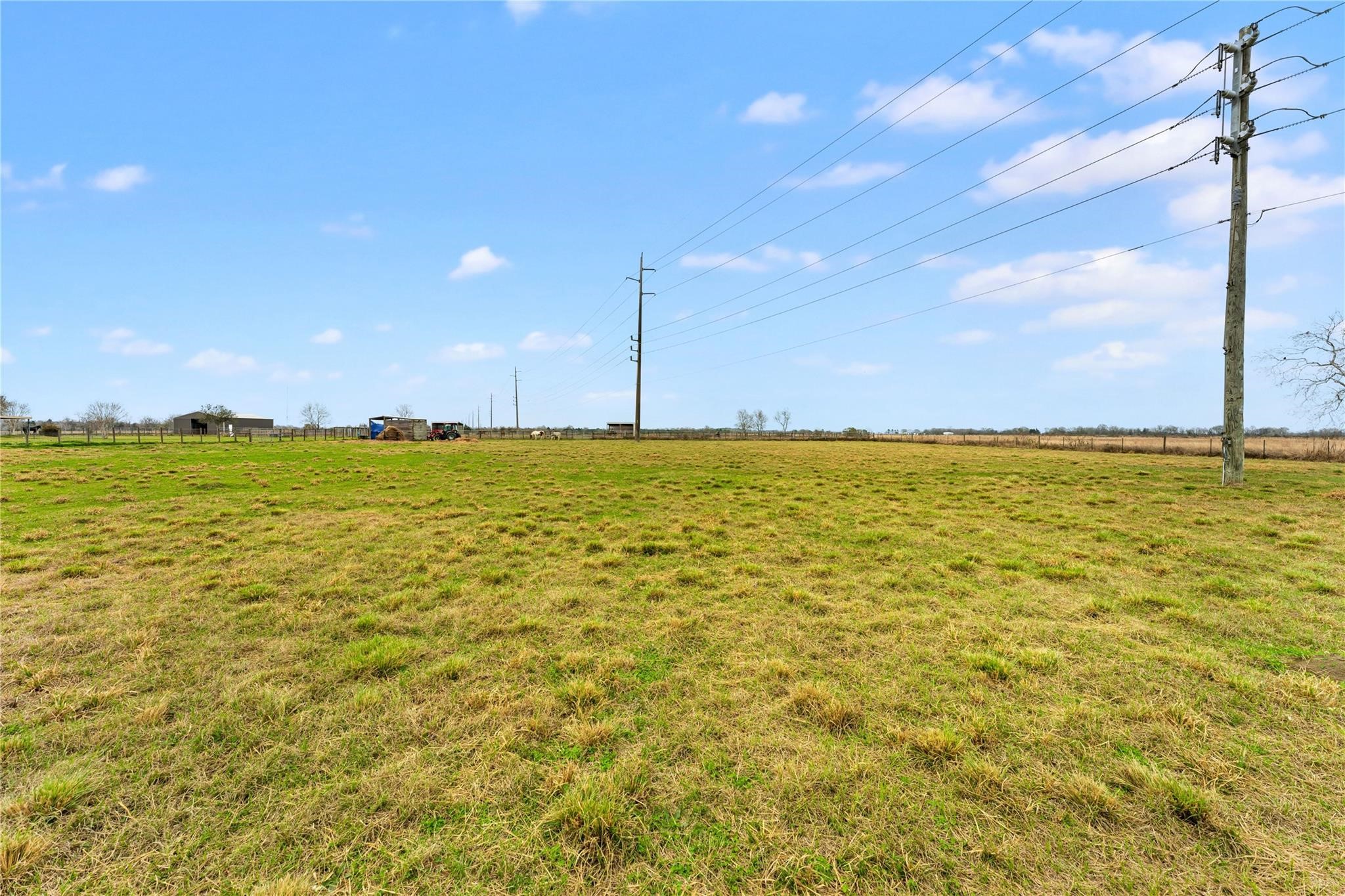 311 County Road 18 Property Photo 11