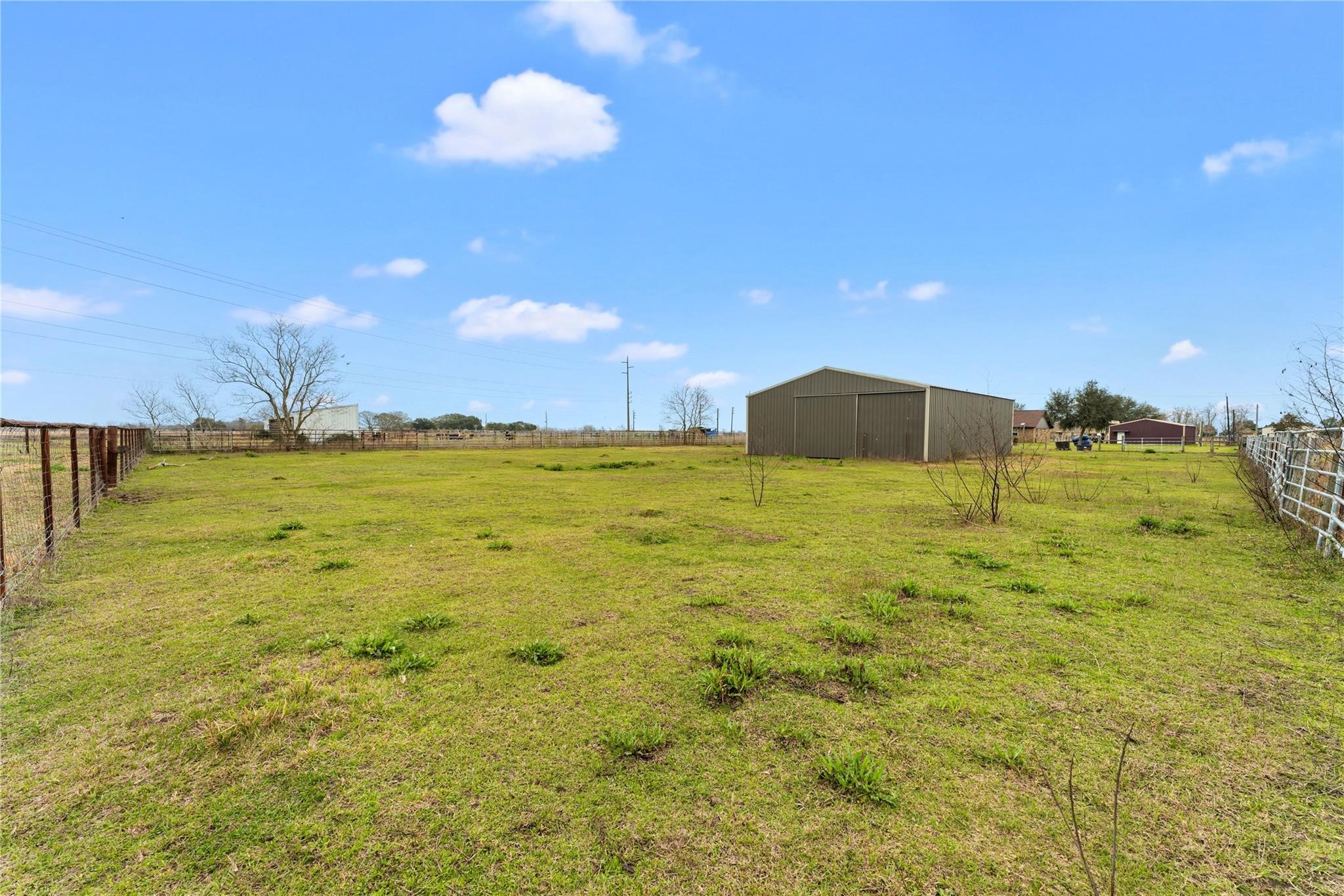 311 County Road 18 Property Photo 20