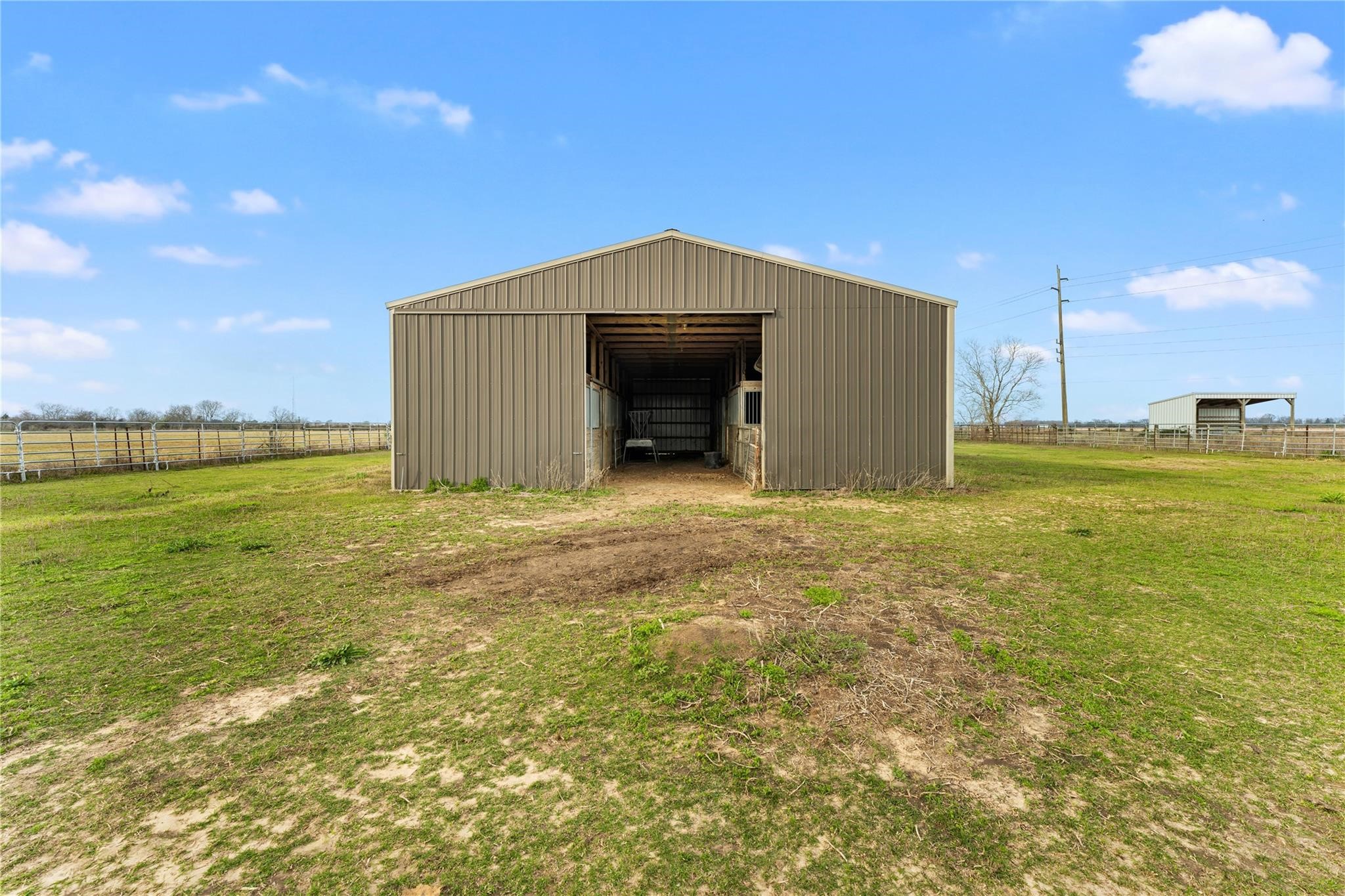 311 County Road 18 Property Photo 21