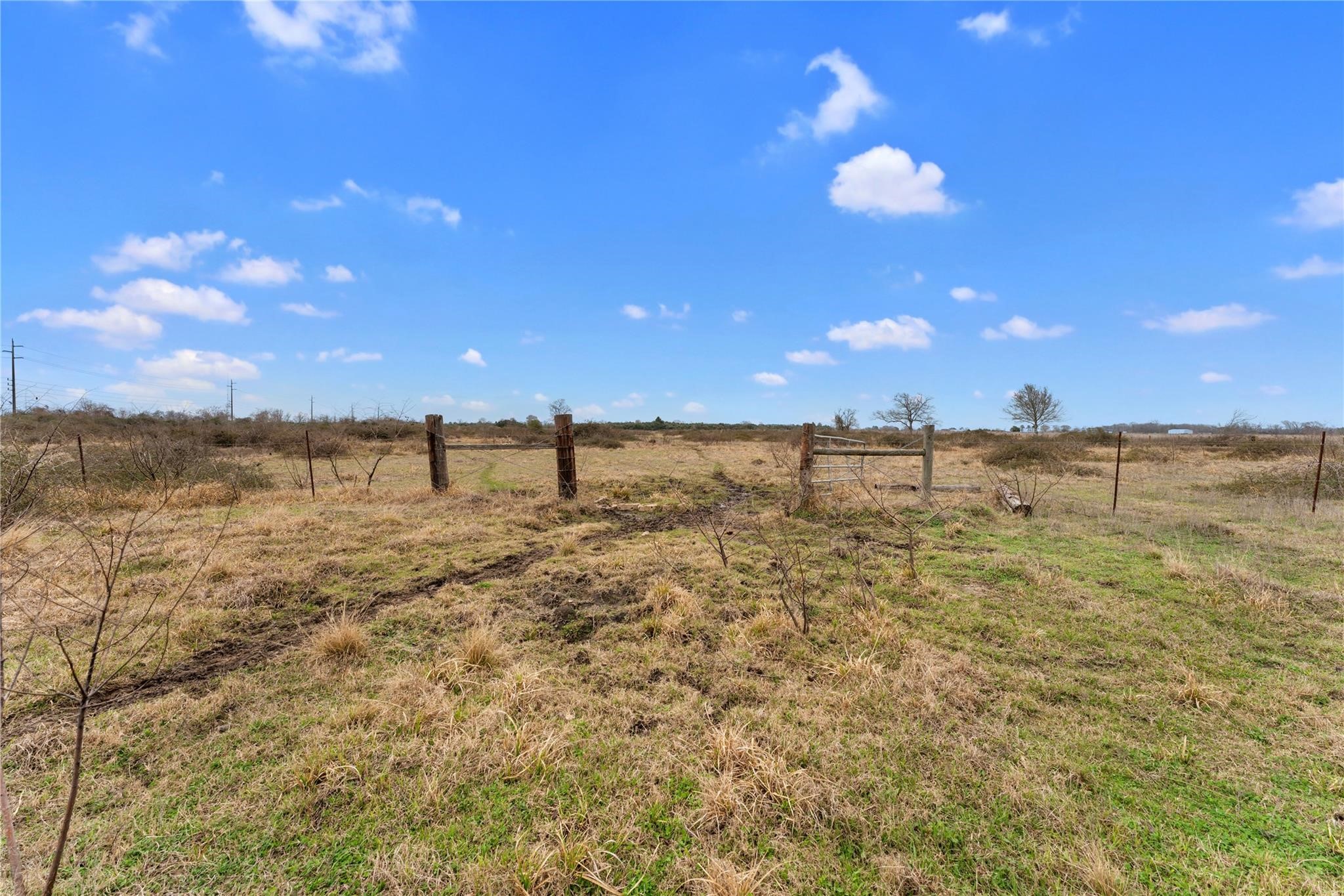 311 County Road 18 Property Photo 34