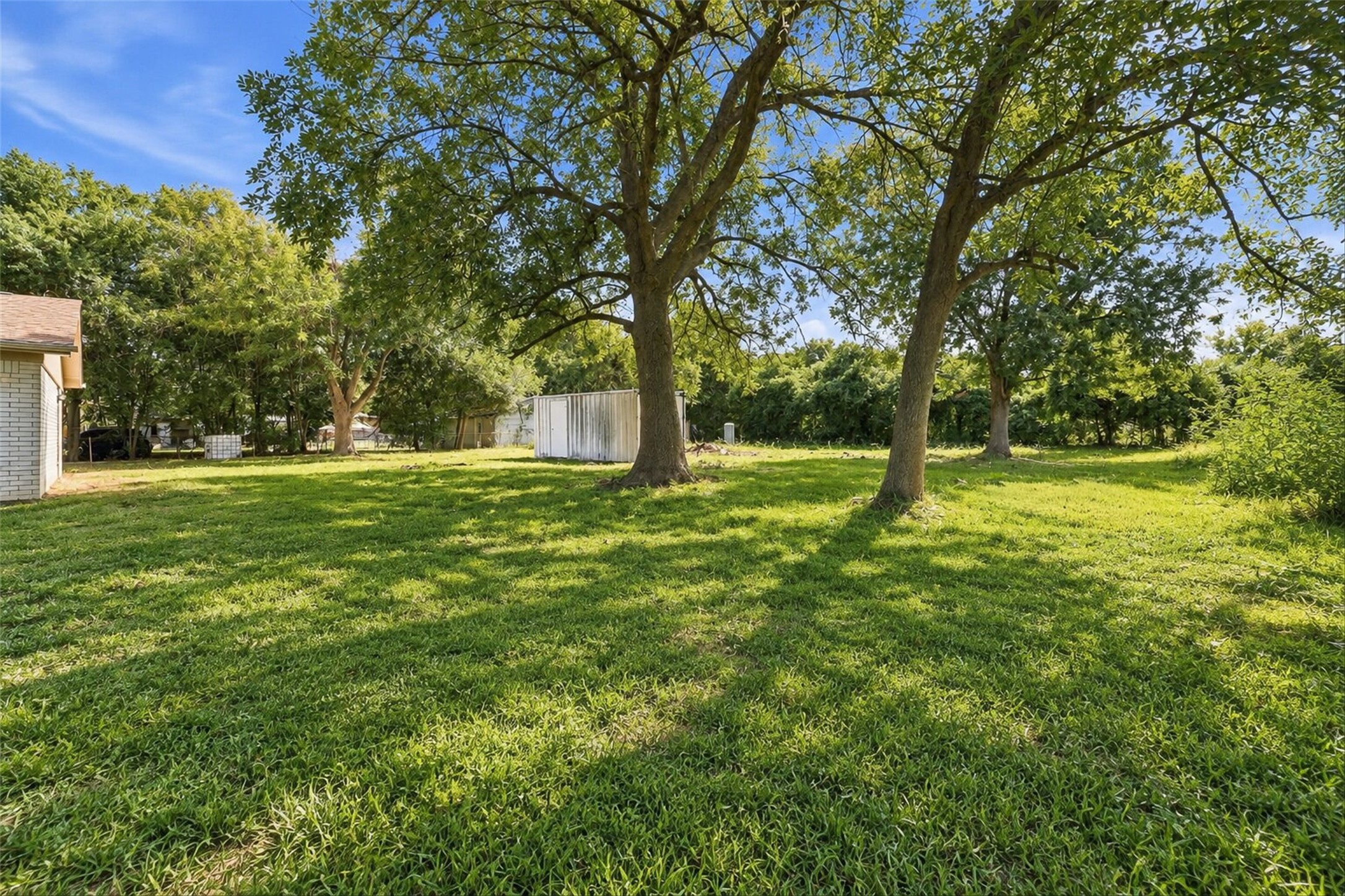 262 Oakland Street Property Photo 26