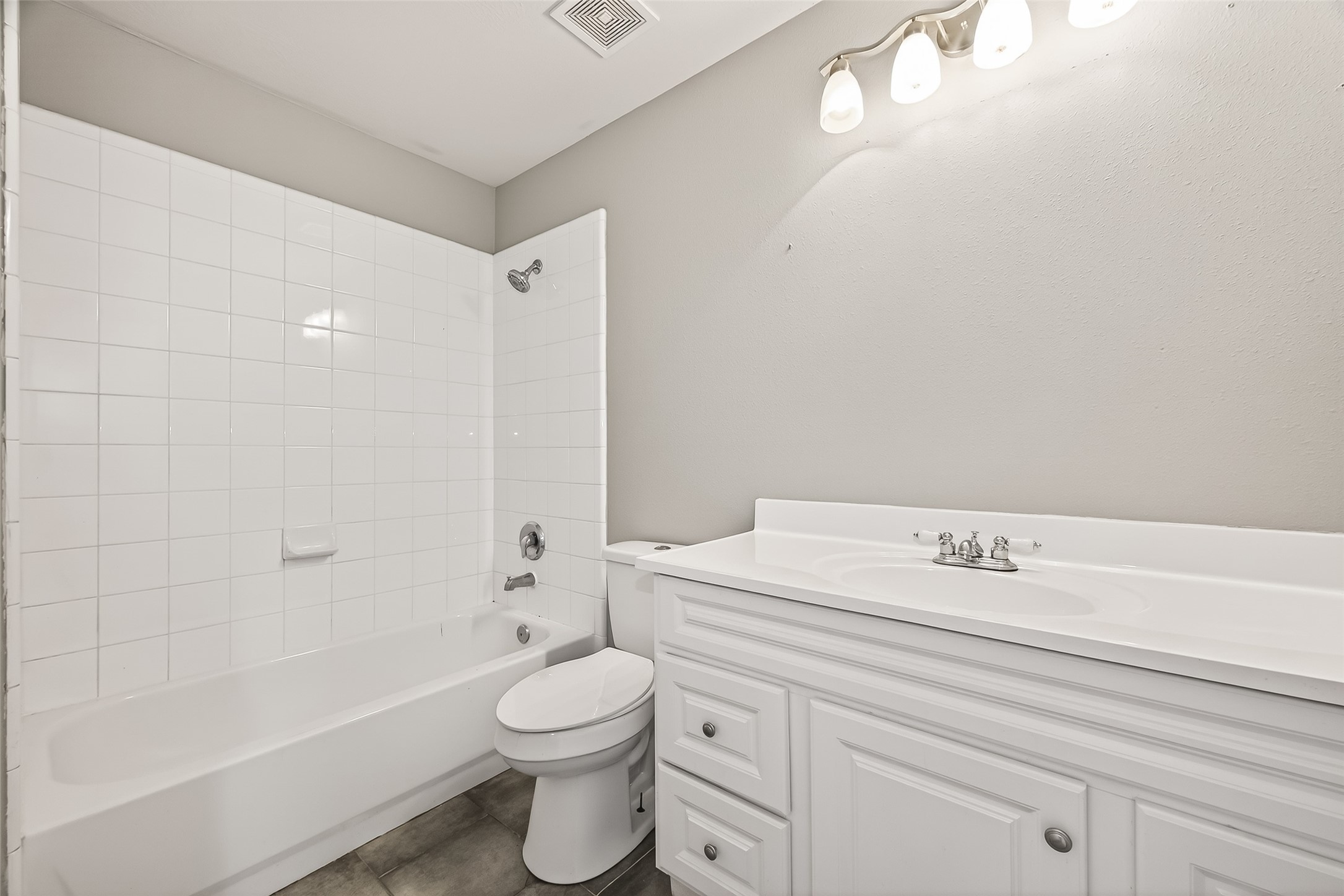 1411 Heath Cote Lane Property Photo 26