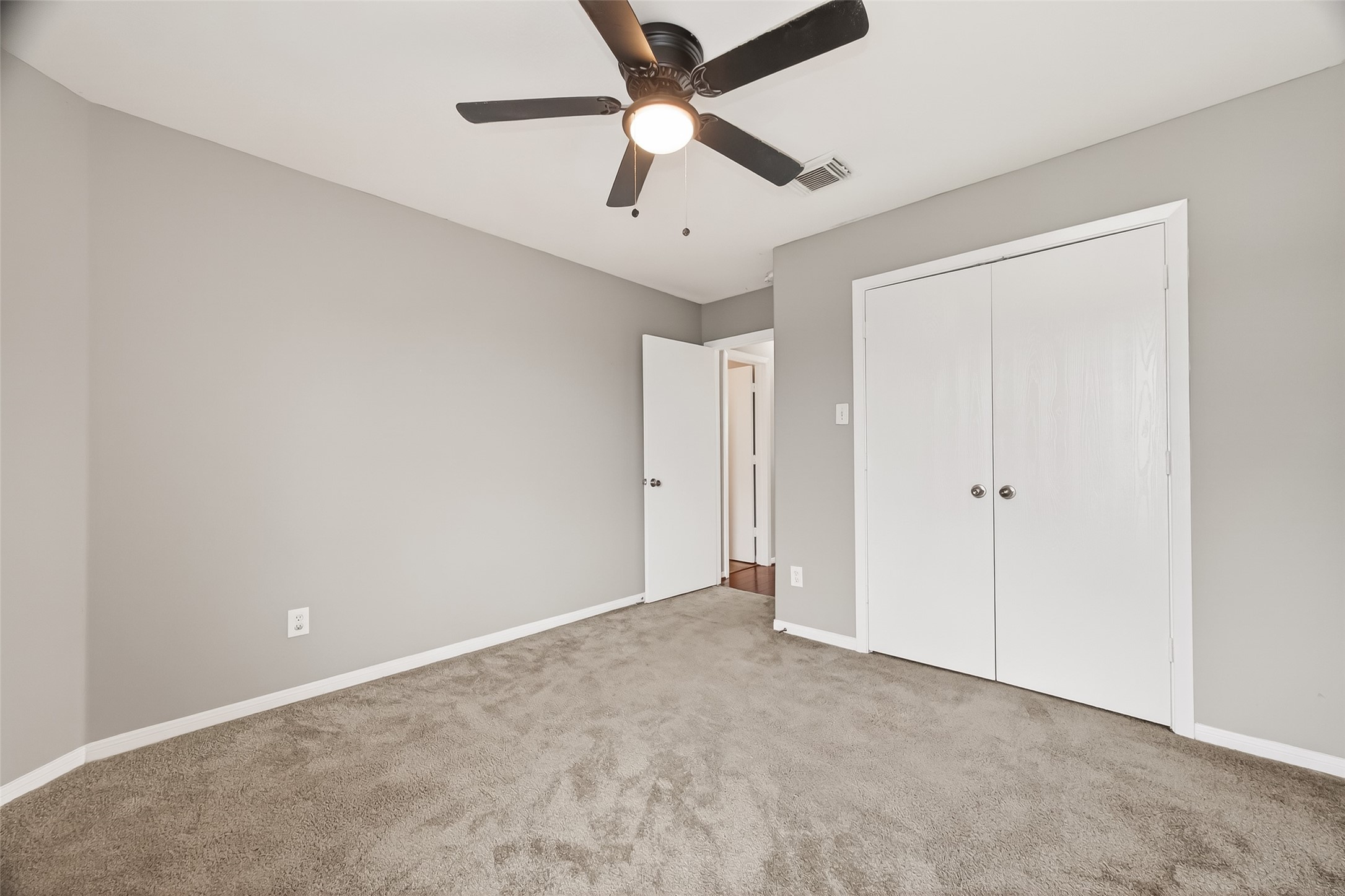 1411 Heath Cote Lane Property Photo 28