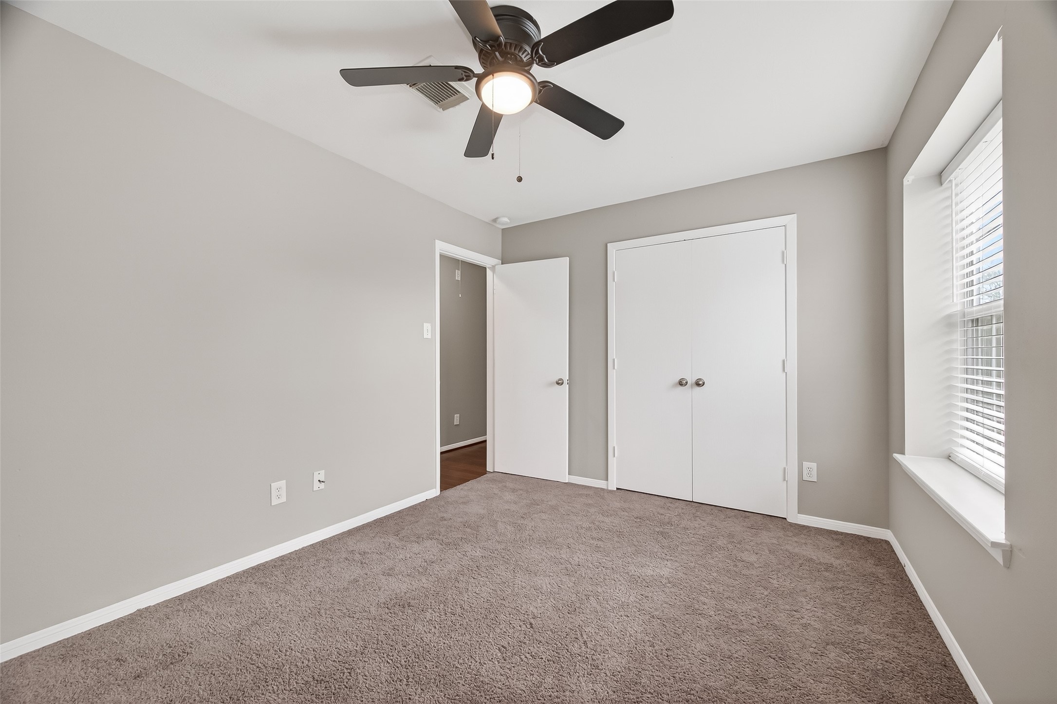 1411 Heath Cote Lane Property Photo 30