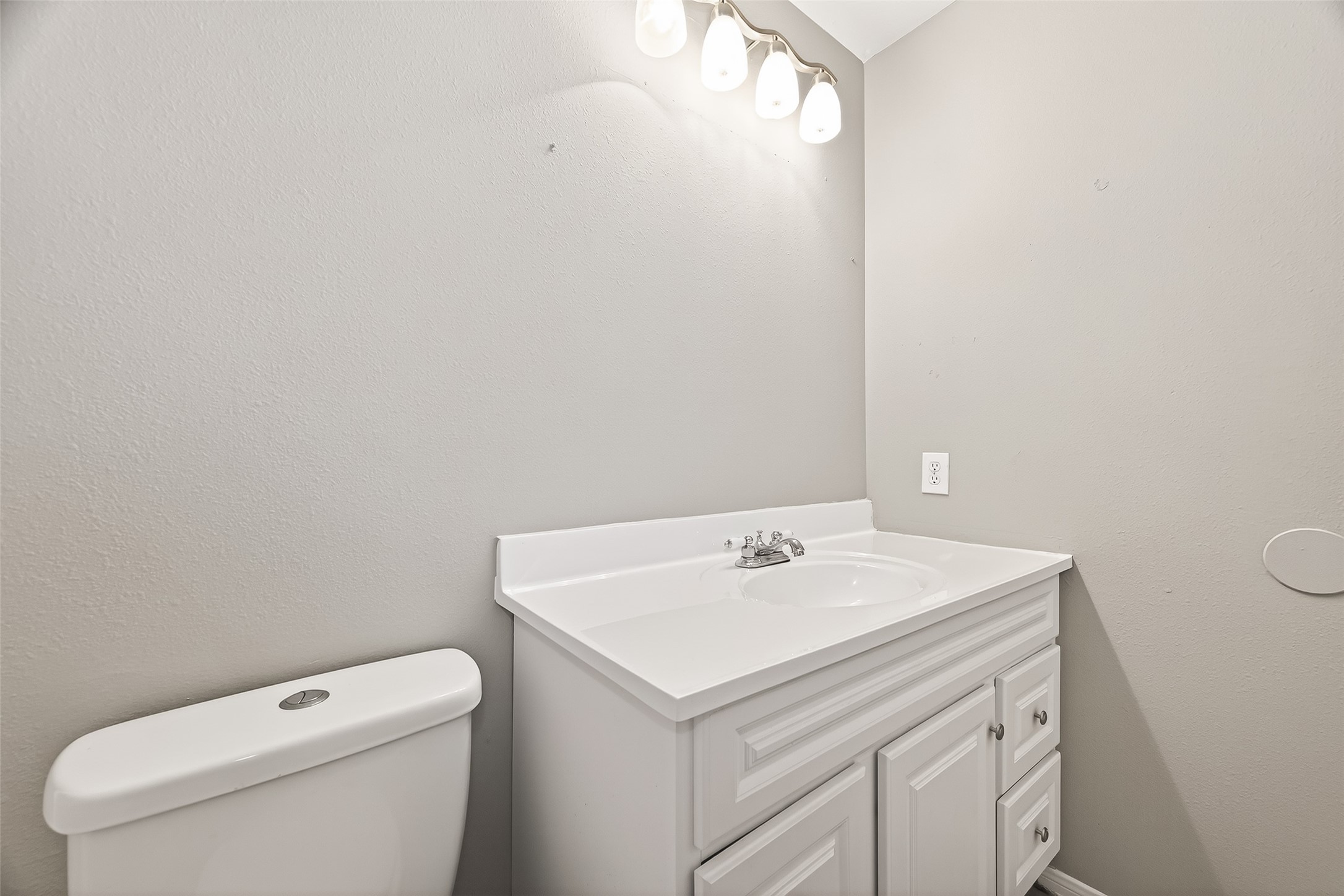 1411 Heath Cote Lane Property Photo 31